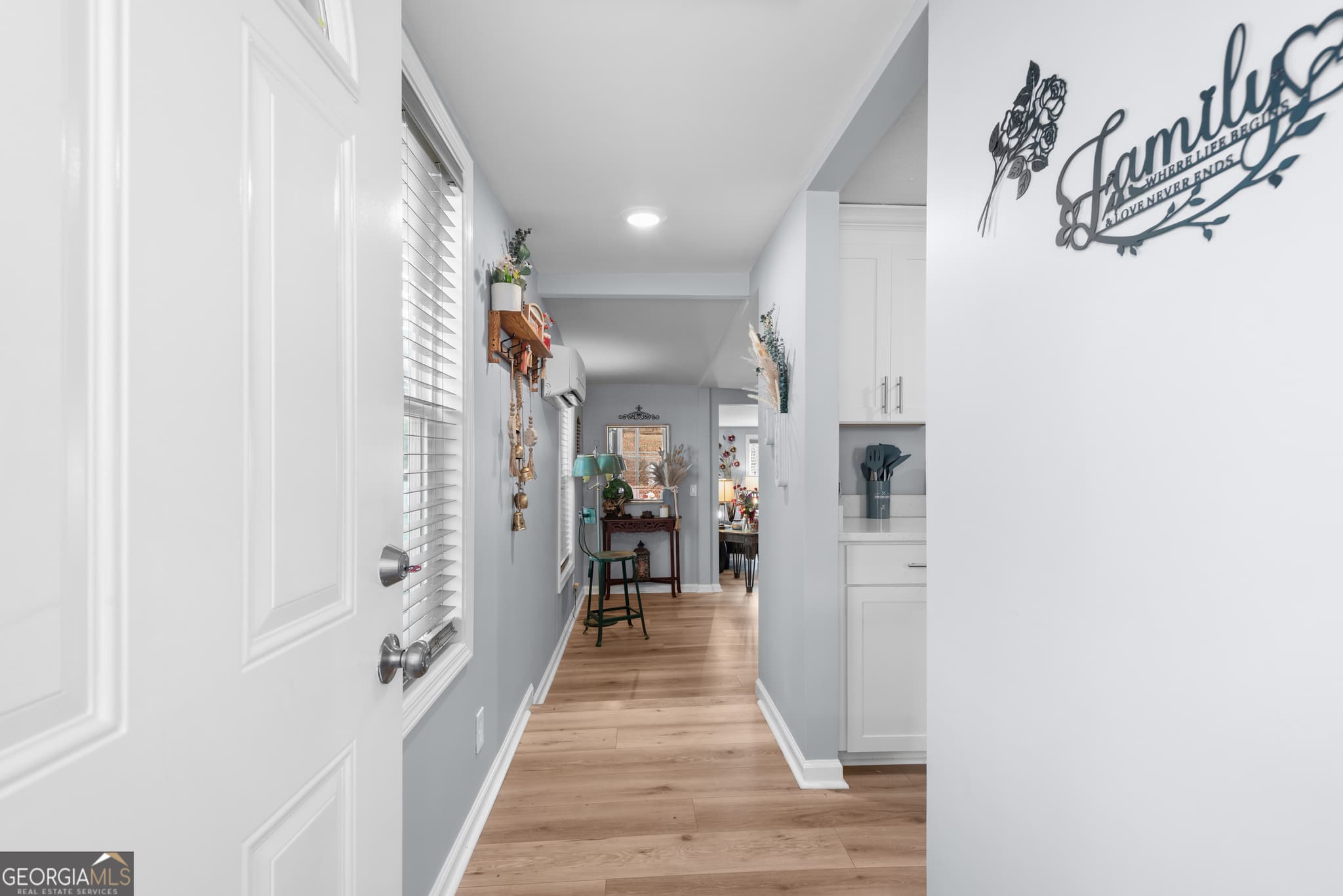 2 bedroom, 2 bathroom, 1,080 sq ft single family residence for sale at 180 Southern Shores Road, Jackson, GA 30233 — photo 5