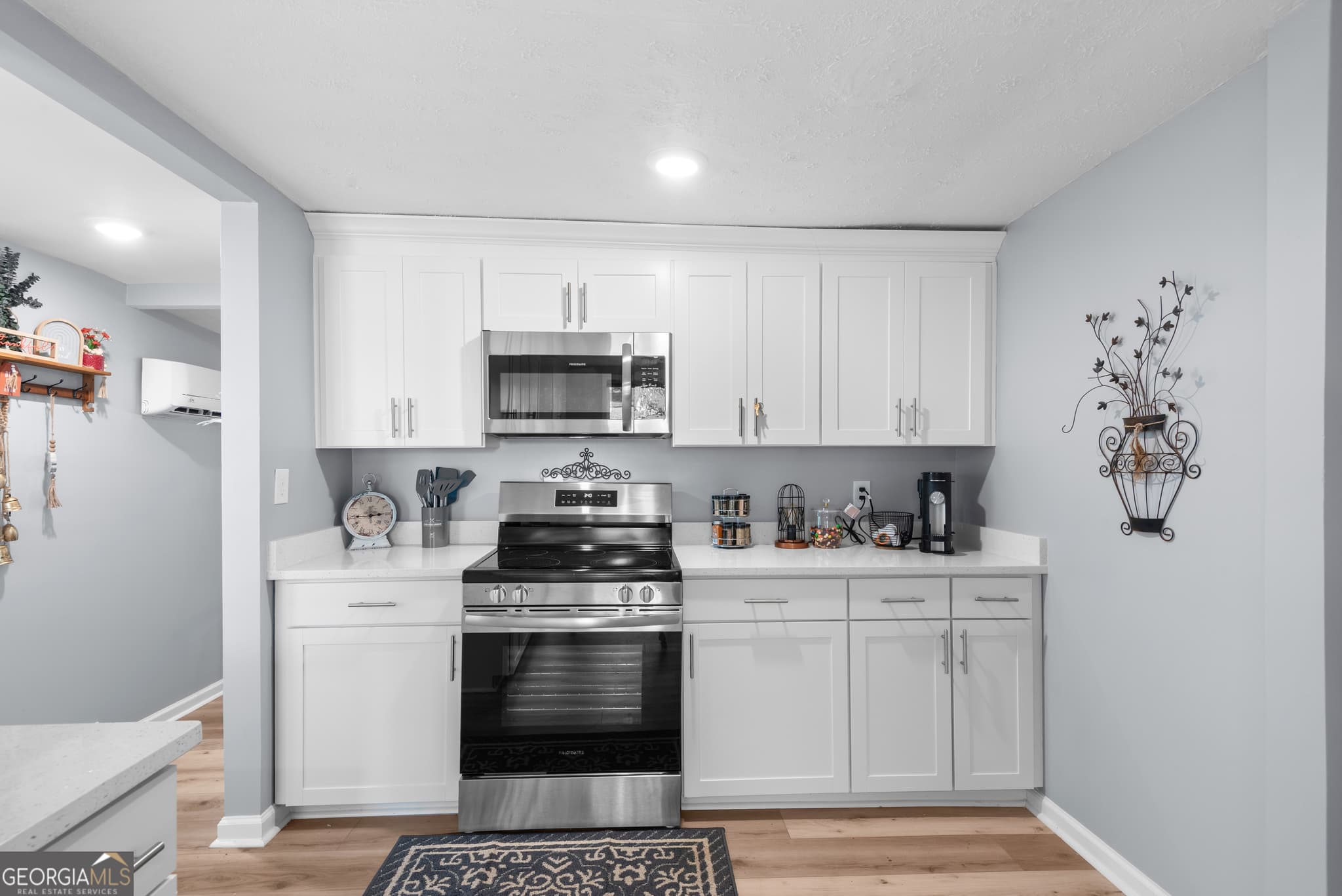 2 bedroom, 2 bathroom, 1,080 sq ft single family residence for sale at 180 Southern Shores Road, Jackson, GA 30233 — photo 8