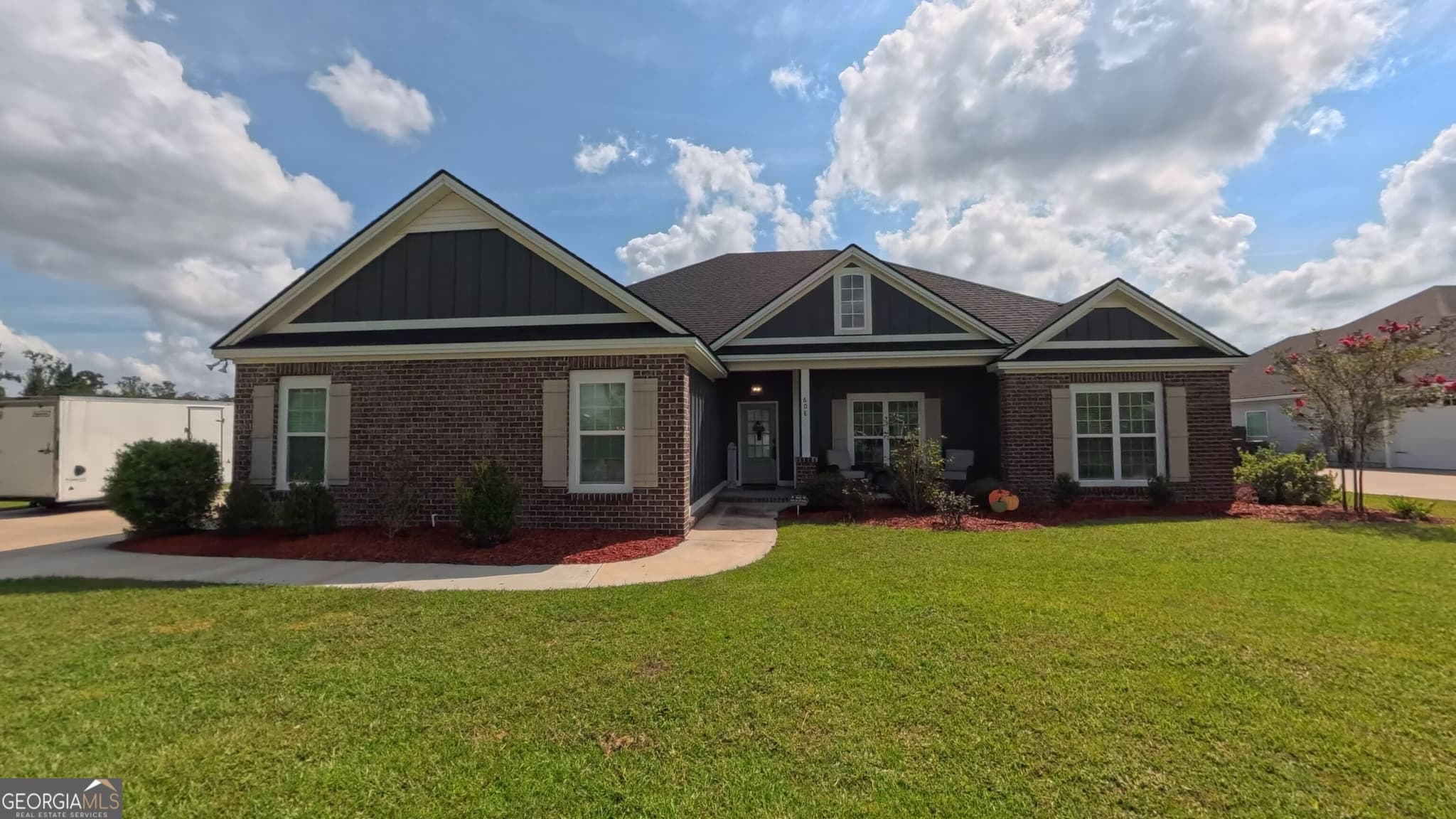 4 bedroom, 3.5 bathroom, 2,397 sq ft single family residence for sale at 608 4-H Club Road, Lake Park, GA 31636 — photo 2