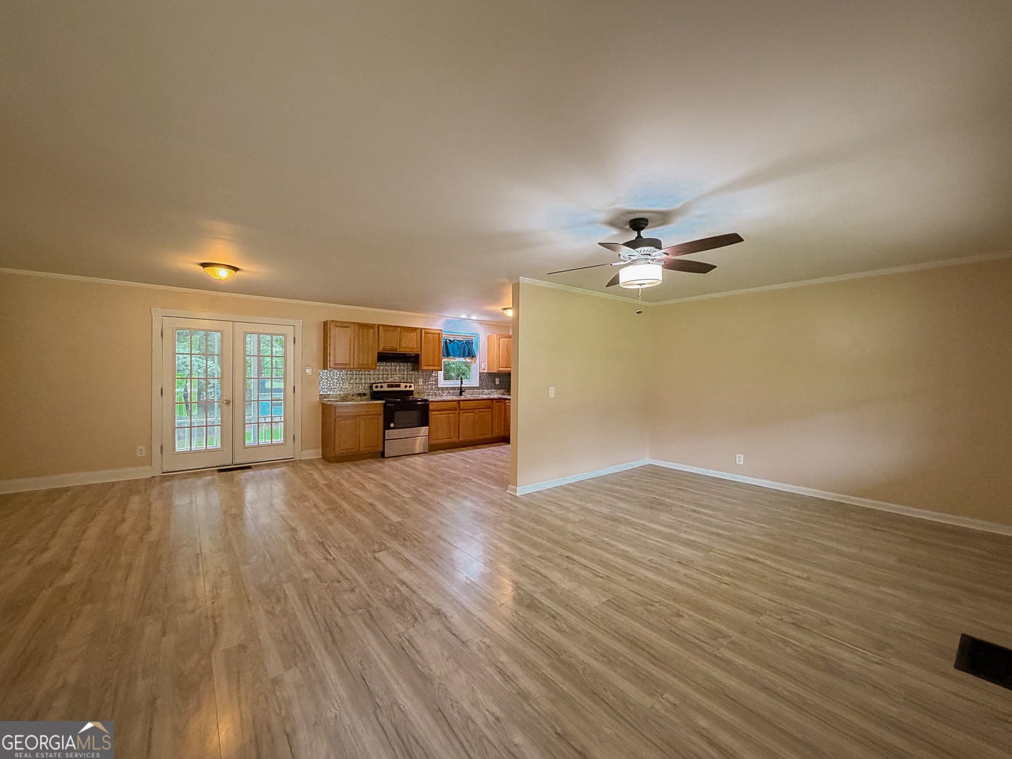 3 bedroom, 1 bathroom, 1,308 sq ft single family residence for rent at 77 Franklin Hwy, Newnan, GA 30263 for $2,000 a month — photo 7