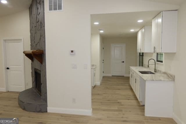 3 bedroom, 2 bathroom, 1,242 sq ft single family residence for sale at 328 Nicole Court, Jonesboro, GA 30238 — photo 7