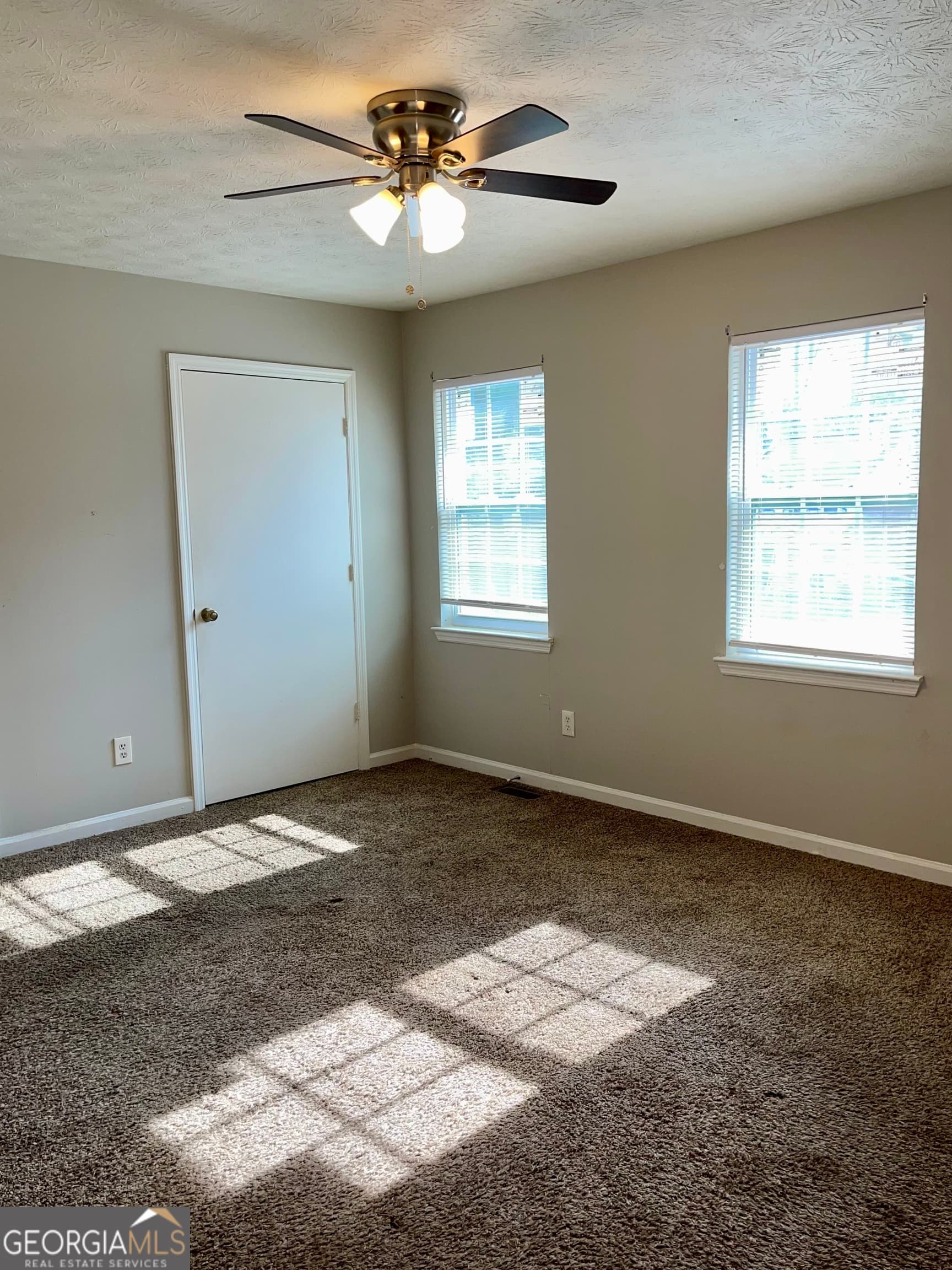 2 bedroom, 2.5 bathroom, 1,232 sq ft duplex for rent at 945 Silverwood Drive, Atlanta, GA 30349 for $1,275 a month — photo 6