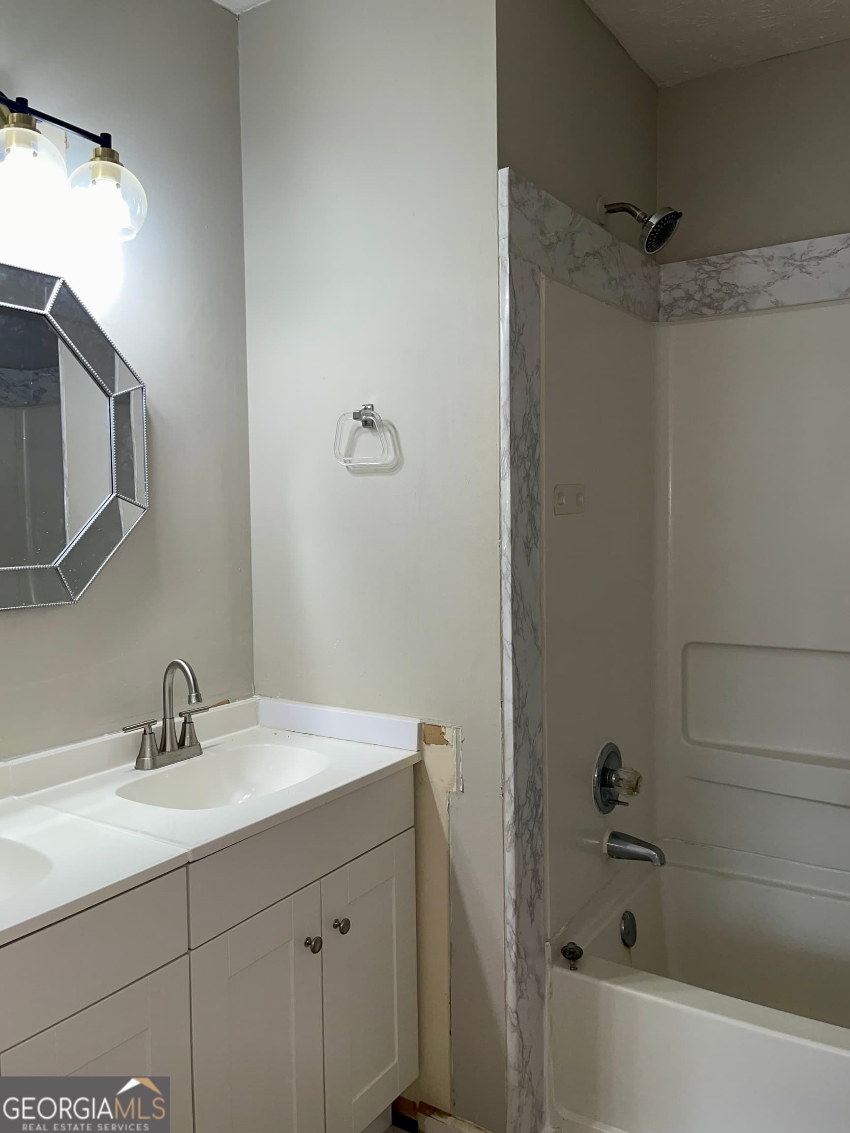 2 bedroom, 2.5 bathroom, 1,232 sq ft duplex for rent at 945 Silverwood Drive, Atlanta, GA 30349 for $1,275 a month — photo 7