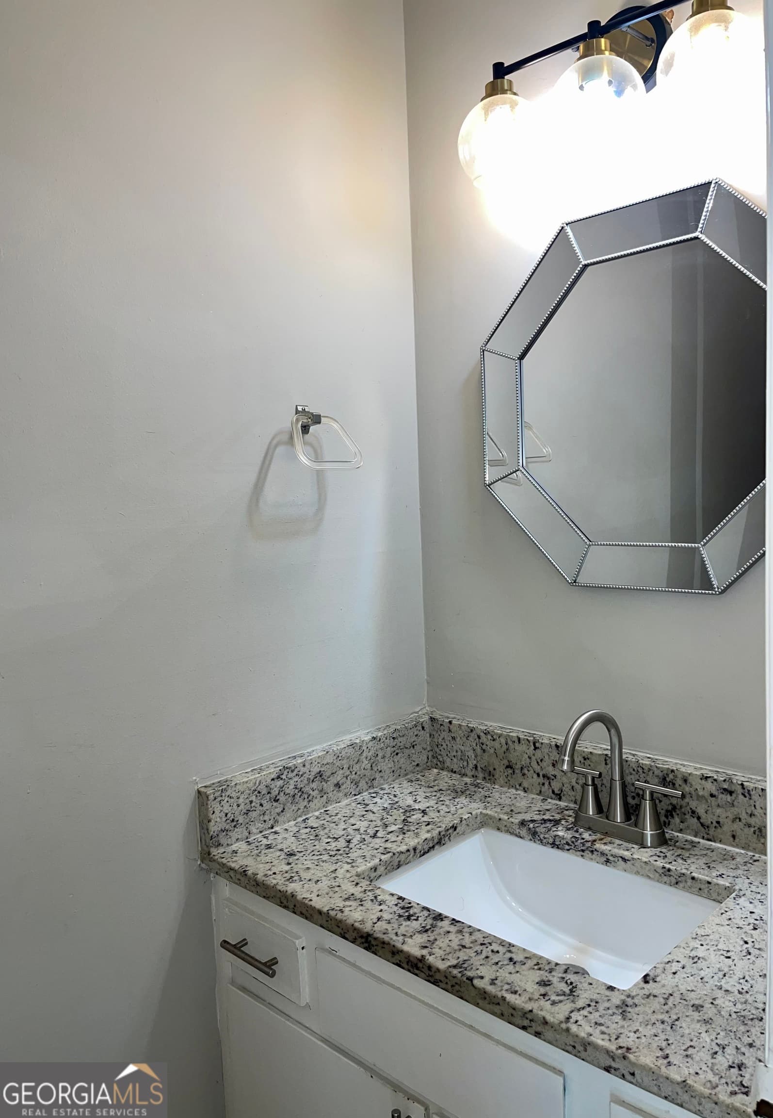 2 bedroom, 2.5 bathroom, 1,232 sq ft duplex for rent at 945 Silverwood Drive, Atlanta, GA 30349 for $1,275 a month — photo 5