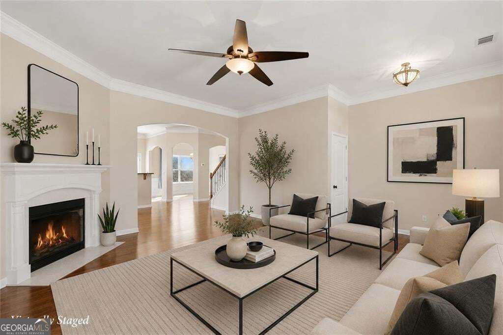 4 bedroom, 3 bathroom, 2,560 sq ft single family residence for sale at 5962 Lexington Way, Braselton, GA 30517 — photo 4