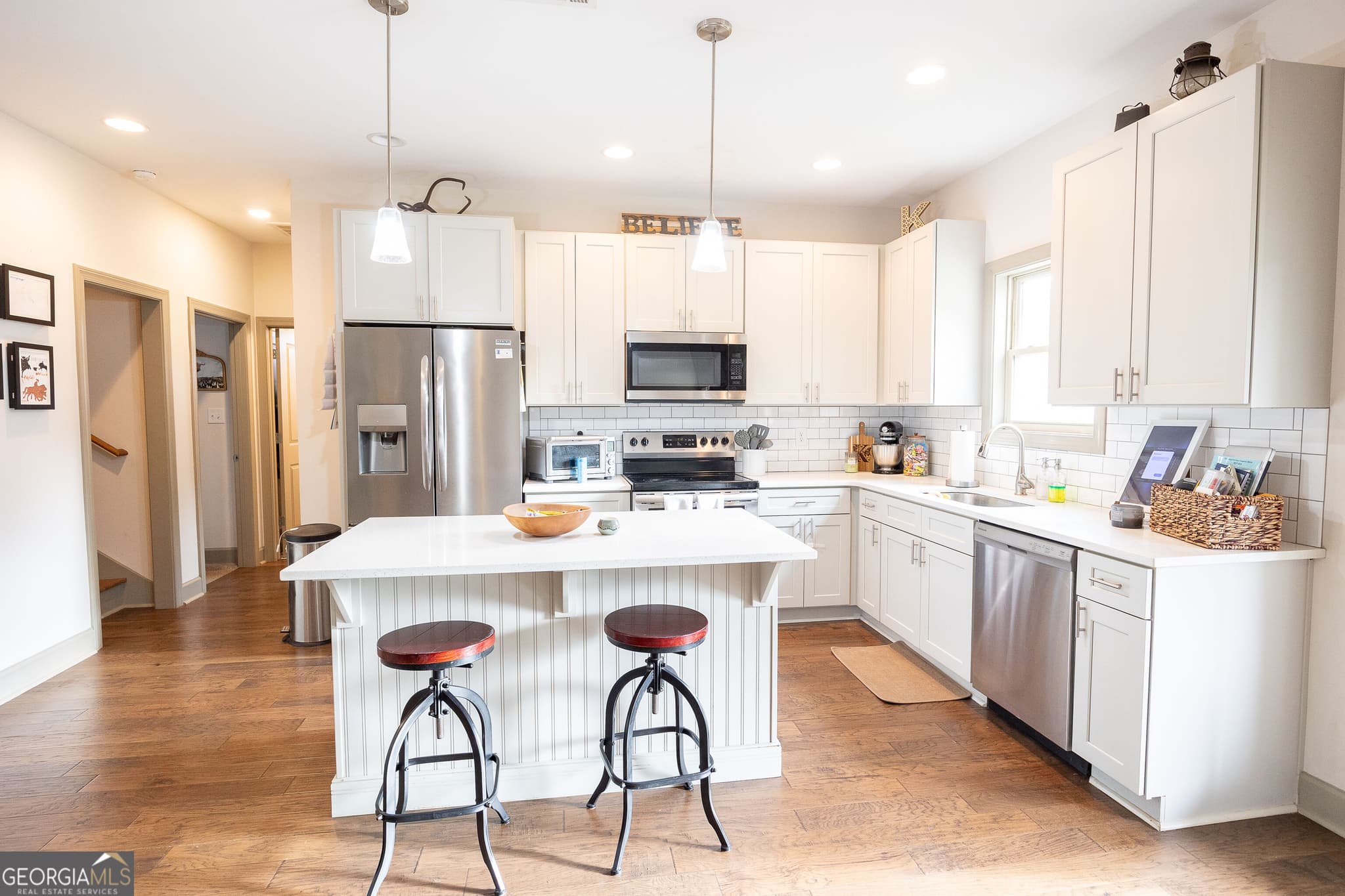 4 bedroom, 2 bathroom, 2,000 sq ft single family residence for sale at 552 Shady Lane, Williamson, GA 30292 — photo 3