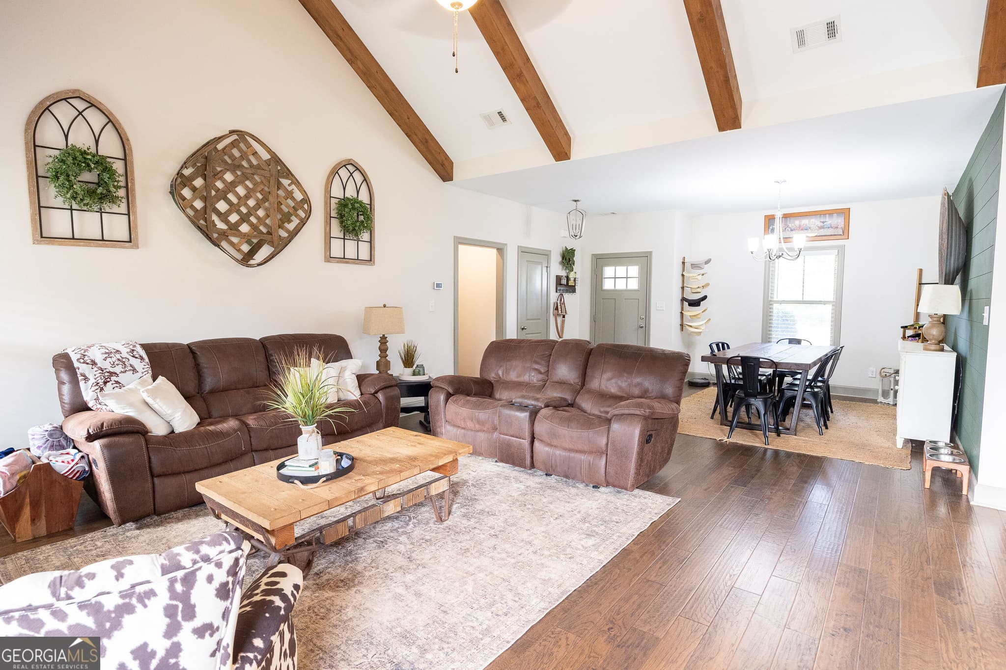 4 bedroom, 2 bathroom, 2,000 sq ft single family residence for sale at 552 Shady Lane, Williamson, GA 30292 — photo 9