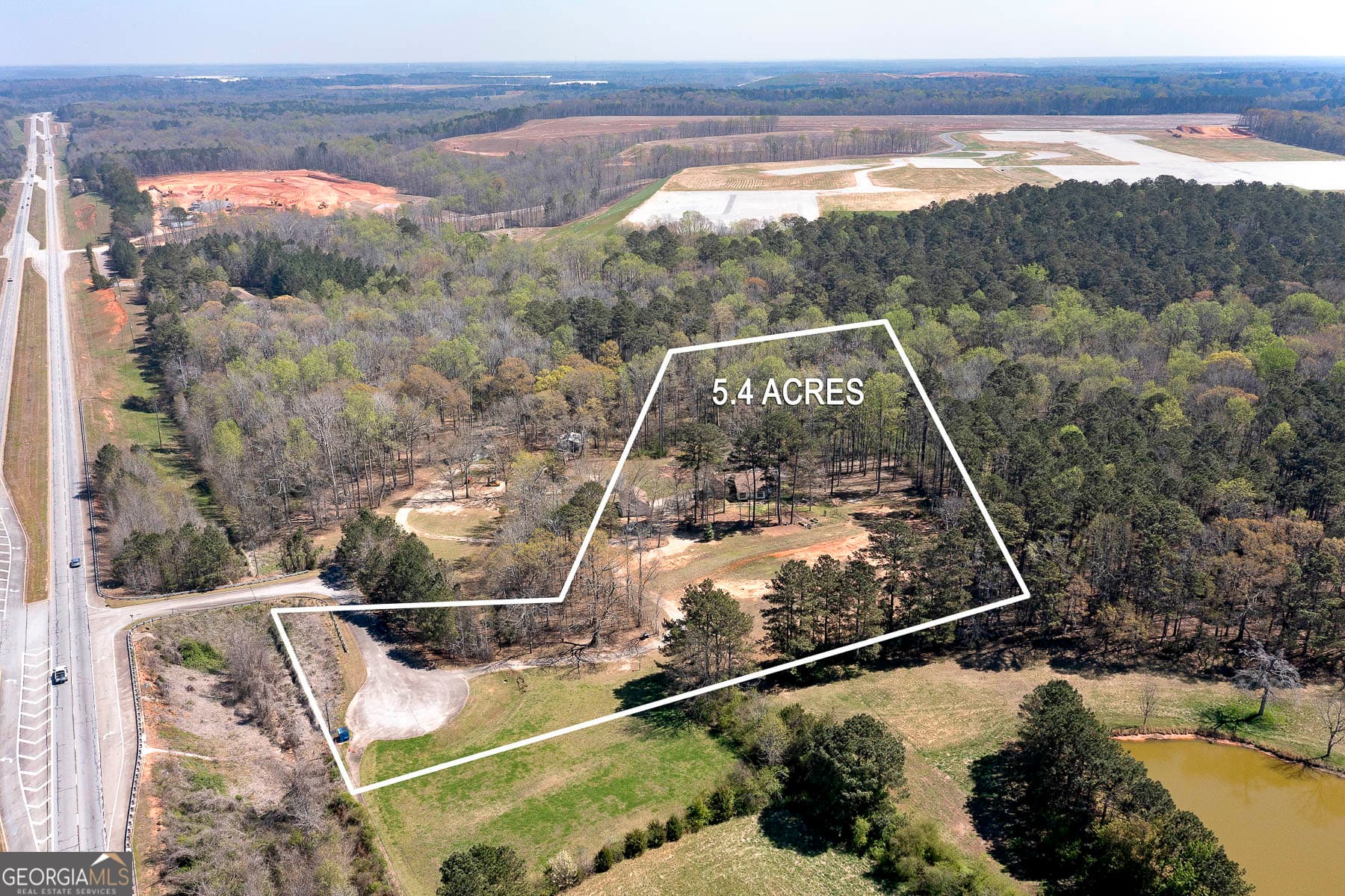 5 bedroom, 3.5 bathroom, 3,648 sq ft single family residence for sale at 2752 Arthur K Bolton Parkway, Griffin, GA 30223 — photo 5