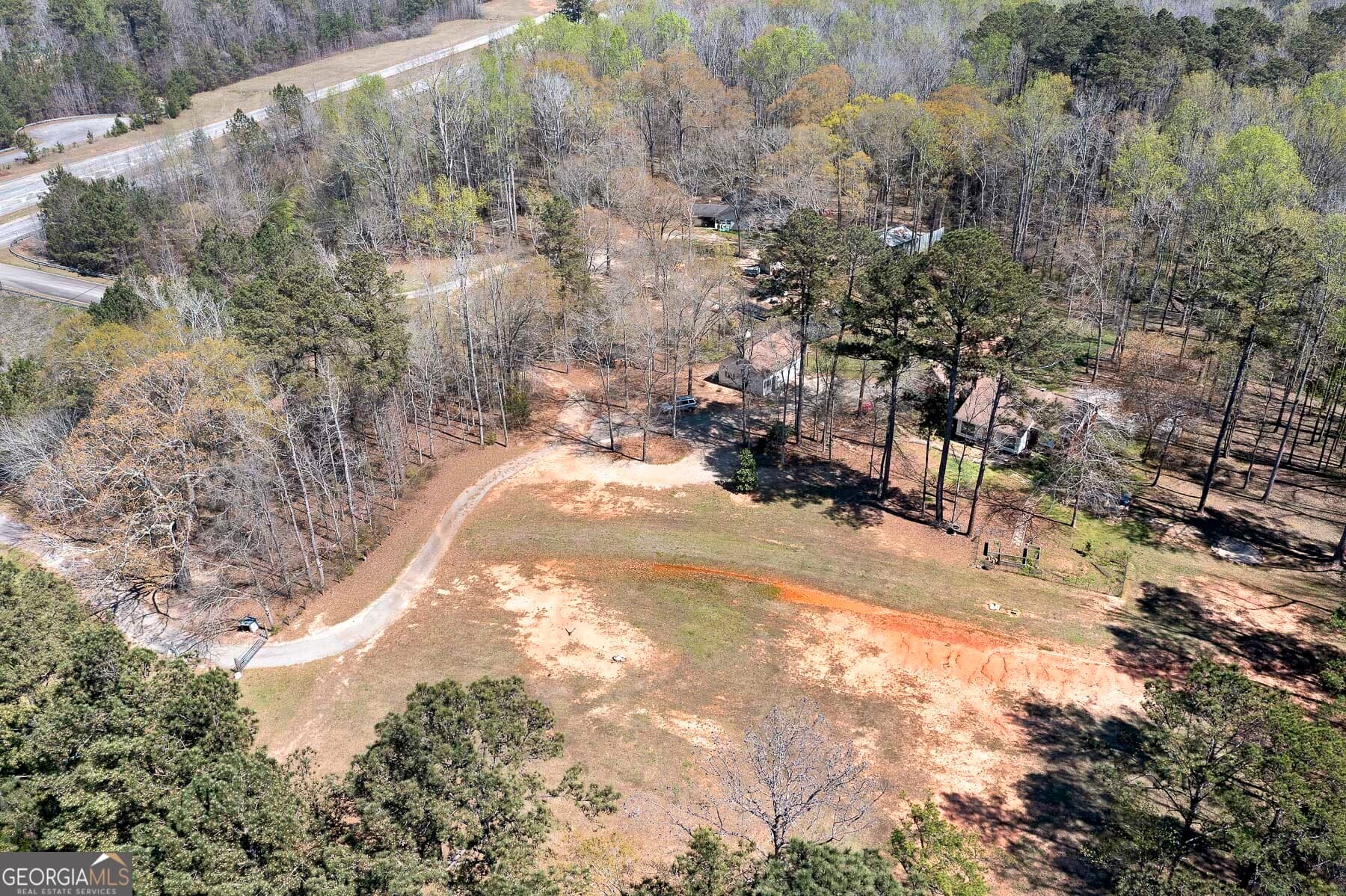 5 bedroom, 3.5 bathroom, 3,648 sq ft single family residence for sale at 2752 Arthur K Bolton Parkway, Griffin, GA 30223 — photo 8