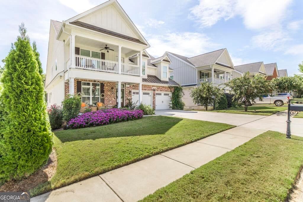 4 bedroom, 4 bathroom, 3,753 sq ft single family residence for sale at 871 Tufthunter, Macon, GA 31210 — photo 3