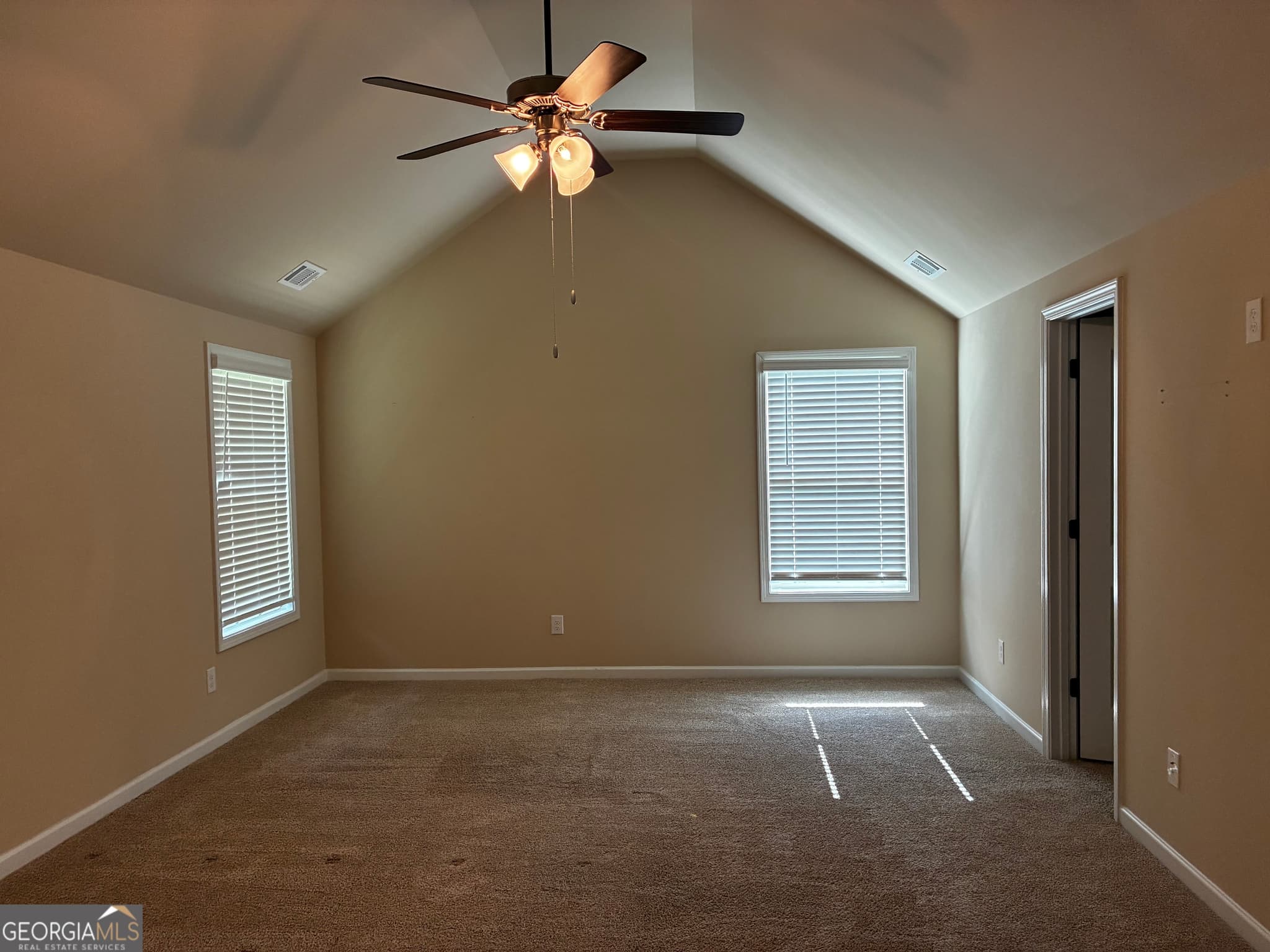4 bedroom, 2.5 bathroom, 2,409 sq ft single family residence for sale at 109 Armory Creek Drive, Jackson, GA 30233 — photo 10