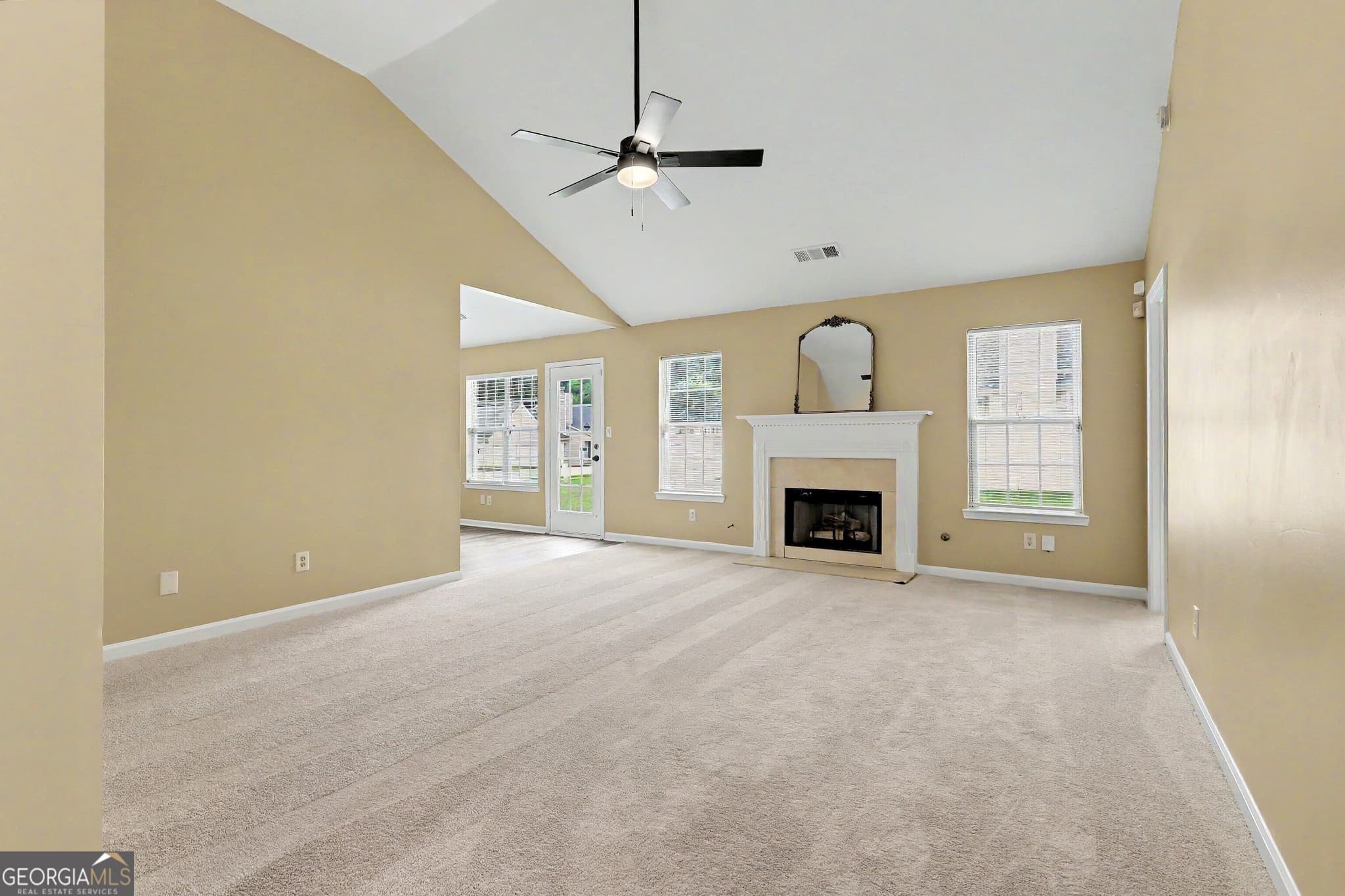 3 bedroom, 2 bathroom, 1,412 sq ft single family residence for sale at 6000 Preserve Pass, Fairburn, GA 30213 — photo 8