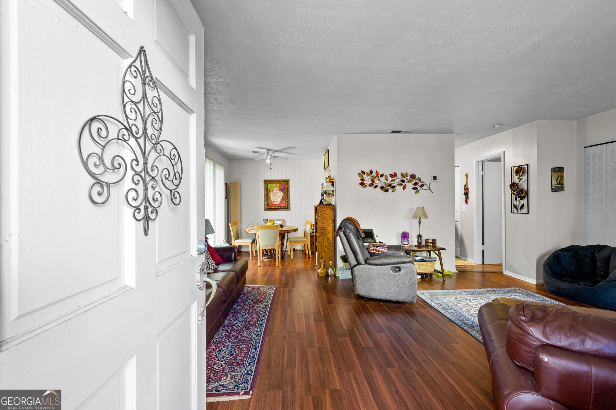 3 bedroom, 1.5 bathroom, 1,116 sq ft condominium for sale at 133 Twiggs Corner, Peachtree City, GA 30269 — photo 4