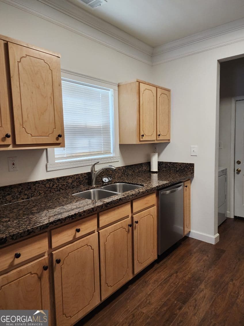 3 bedroom, 2 bathroom, 1,923 sq ft single family residence for rent at 244 Windemere Way, Jonesboro, GA 30238 for $1,700 a month — photo 5