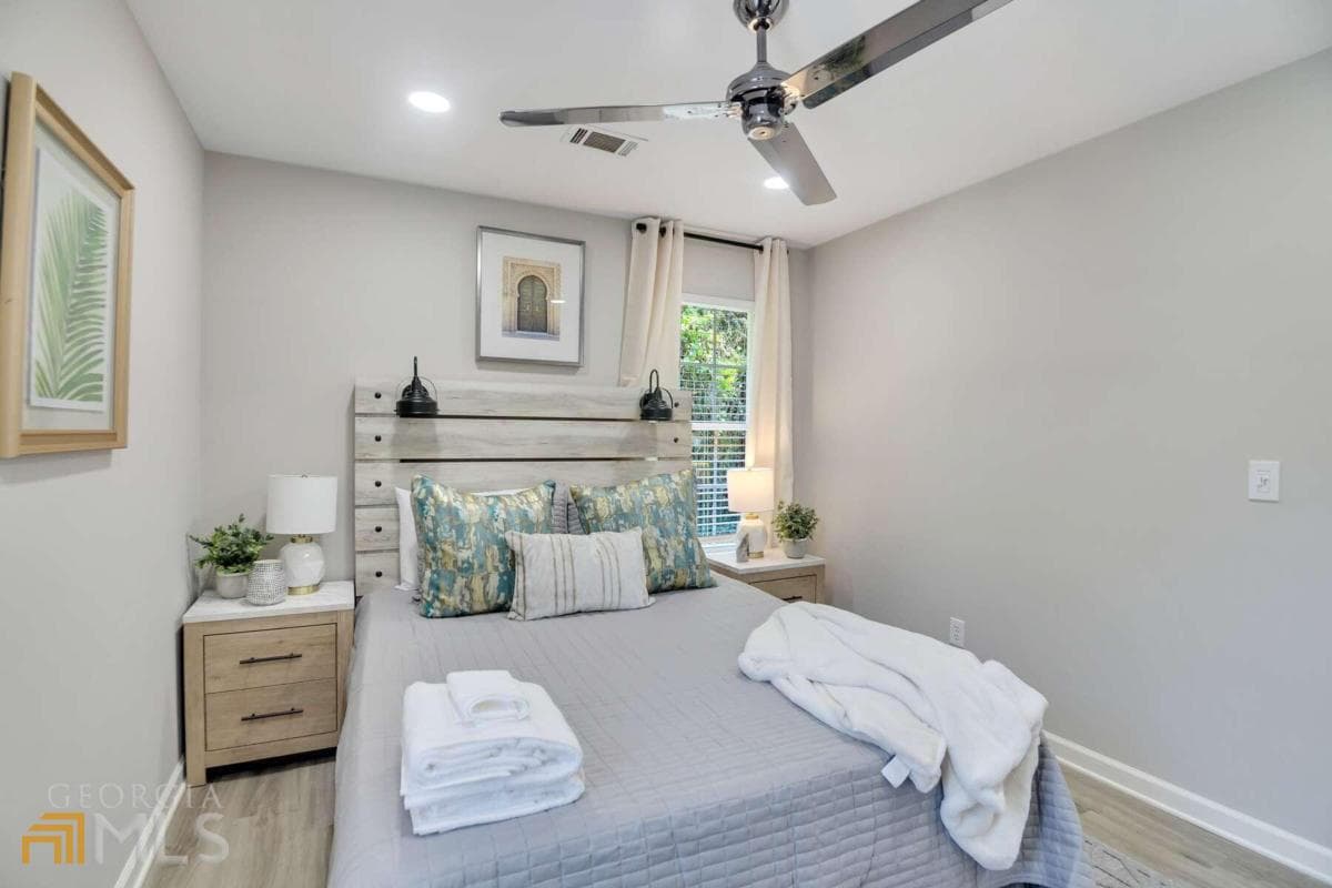 2 bedroom, 1 bathroom, 100 sq ft duplex for rent at 1738 Spring Road, Austell, GA 30106 for $3,100 a month — photo 9