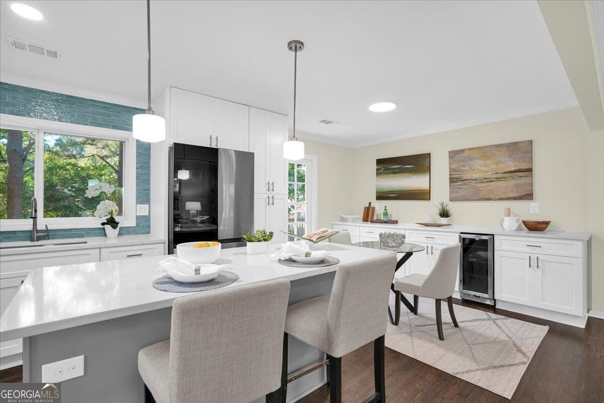 5 bedroom, 3.5 bathroom, 2,437 sq ft single family residence for sale at 2274 Burch Circle, Atlanta, GA 30319 — photo 3