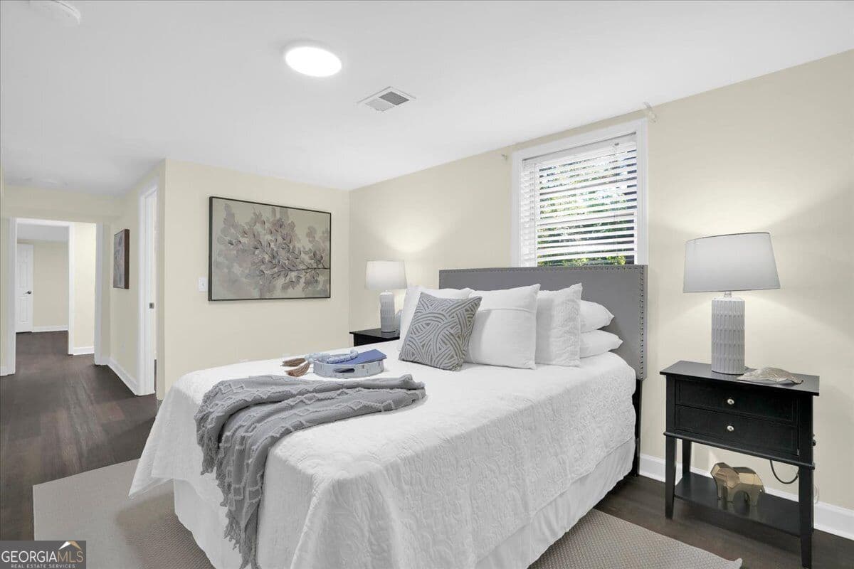 5 bedroom, 3.5 bathroom, 2,437 sq ft single family residence for sale at 2274 Burch Circle, Atlanta, GA 30319 — photo 9