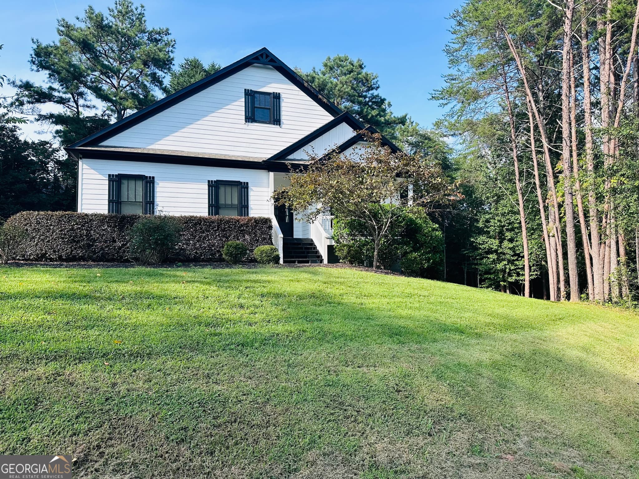5 bedroom, 3 bathroom, 3,400 sq ft single family residence for sale at 41 Brumby Trail, Ellijay, GA 30536 — photo 6