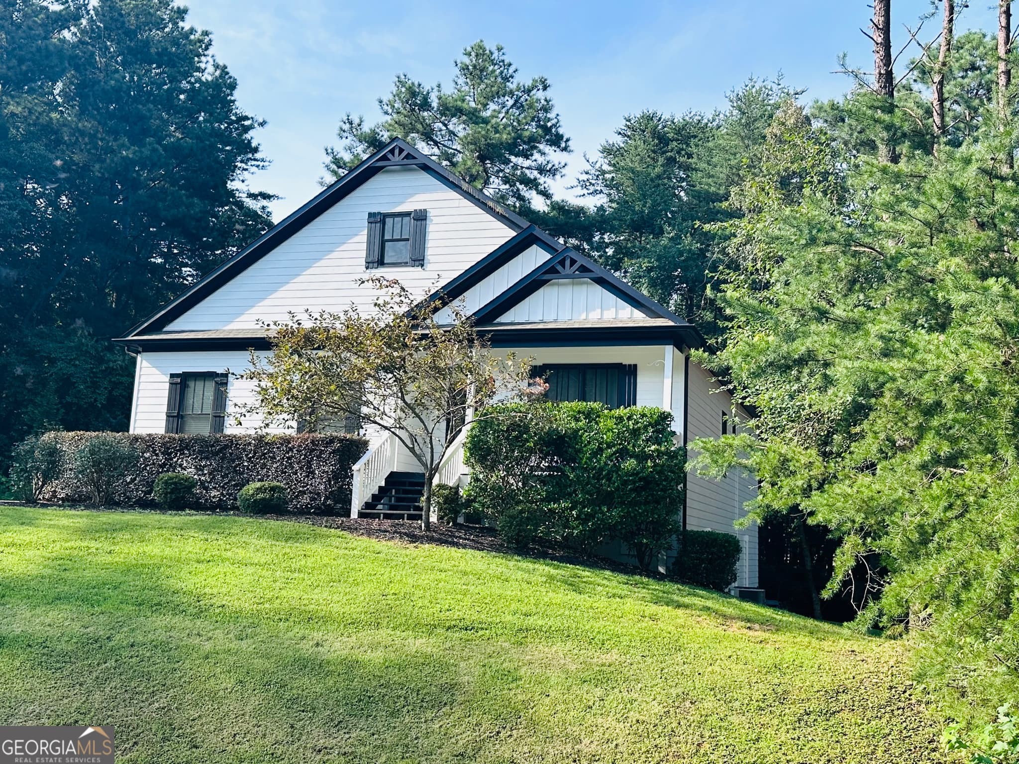5 bedroom, 3 bathroom, 3,400 sq ft single family residence for sale at 41 Brumby Trail, Ellijay, GA 30536 — photo 8