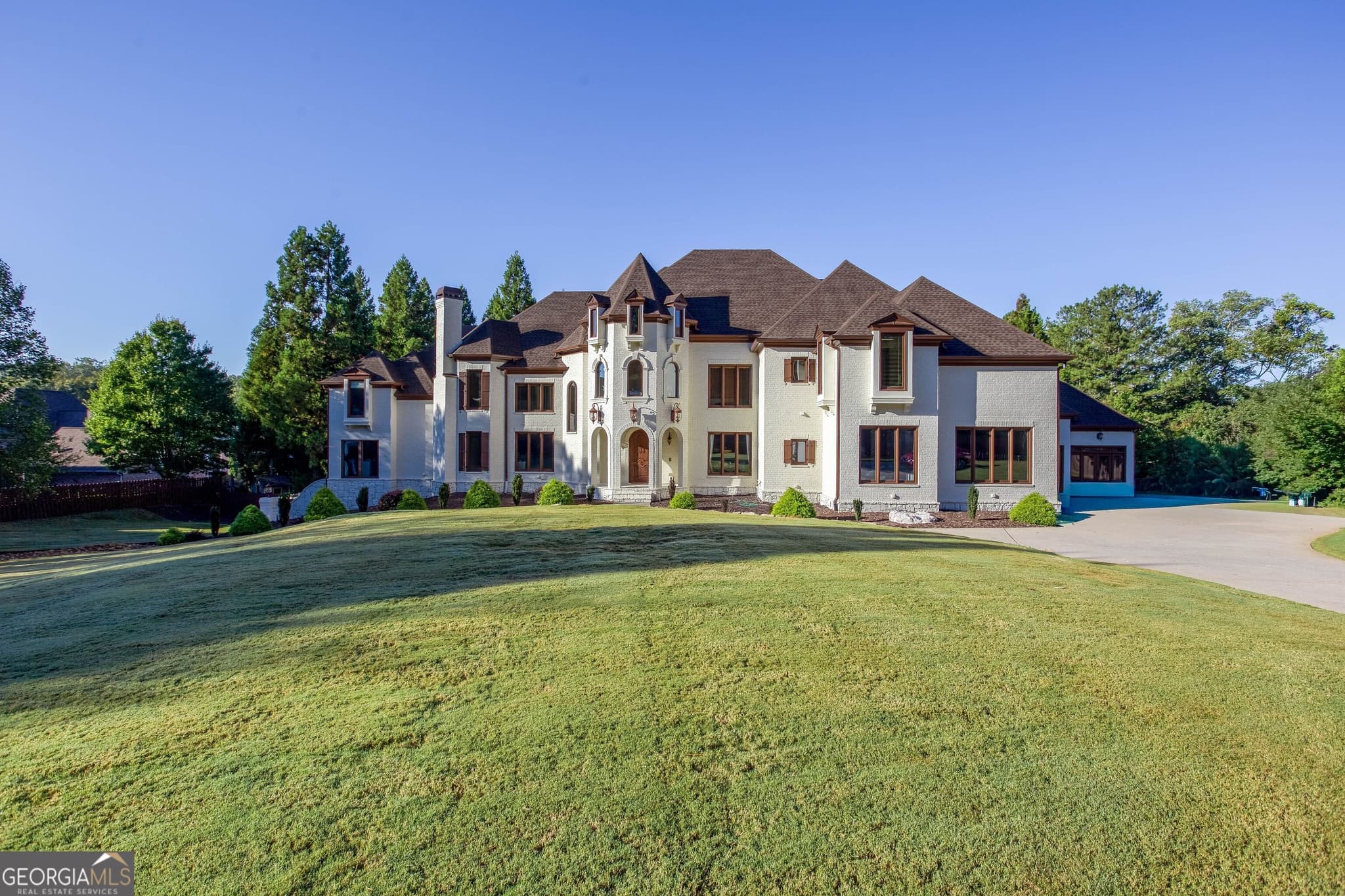 7 bedroom, 7.5 bathroom single family residence for sale at 2686 Jamerson Road, Marietta, GA 30066 — photo 2