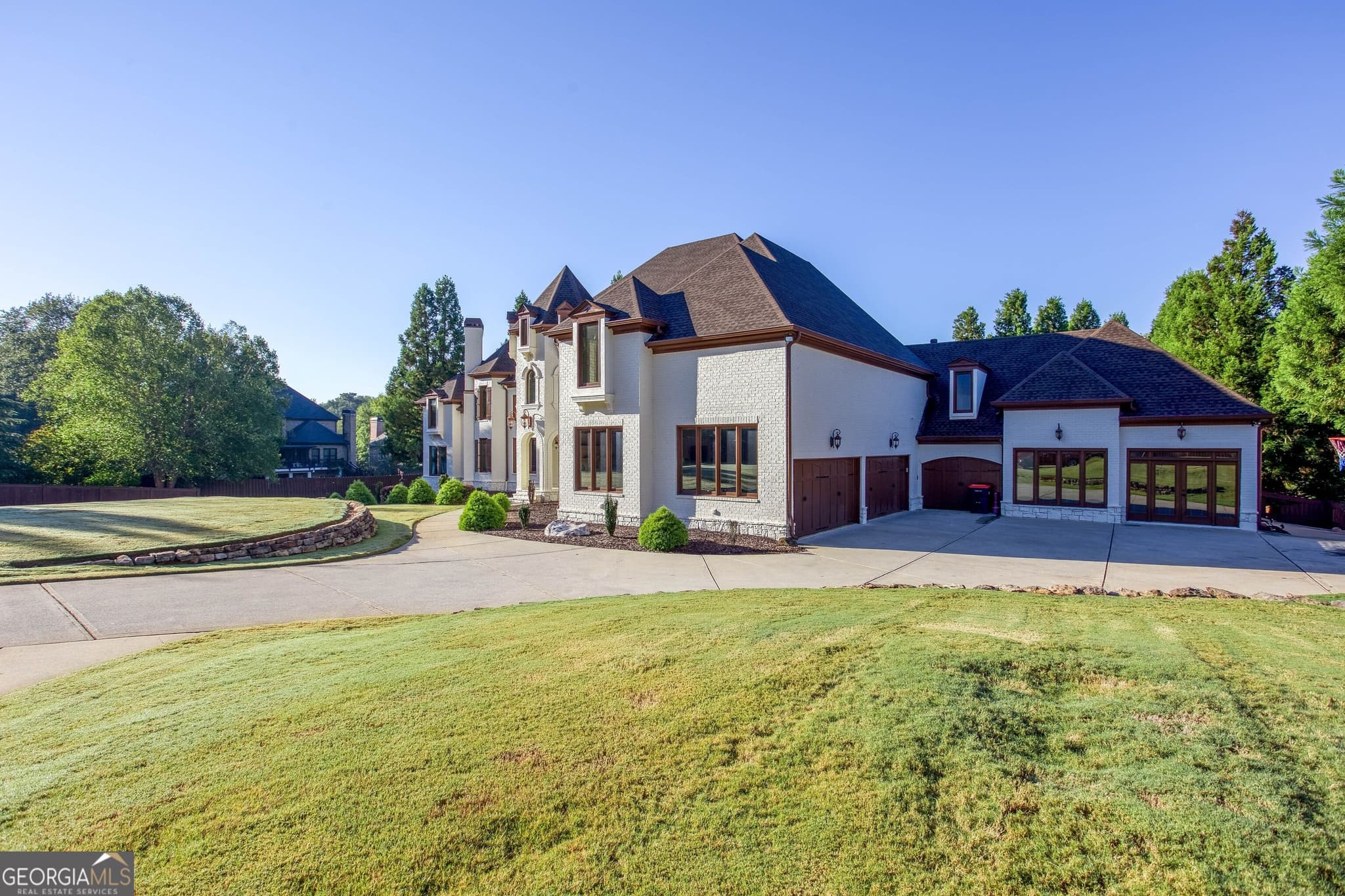 7 bedroom, 7.5 bathroom single family residence for sale at 2686 Jamerson Road, Marietta, GA 30066 — photo 6