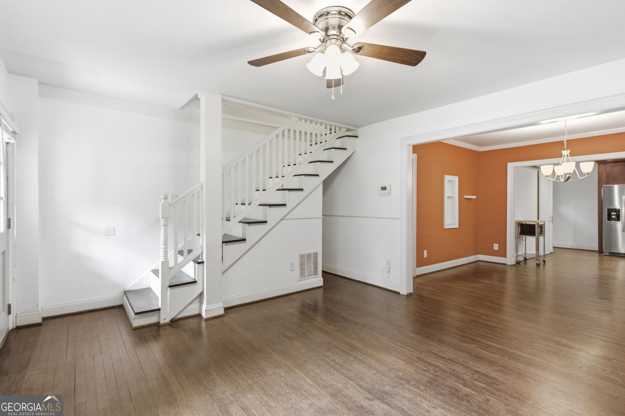 3 bedroom, 2 bathroom, 1,759 sq ft single family residence for rent at 1669 Emerald Avenue, Atlanta, GA 30310 for $2,250 a month — photo 4