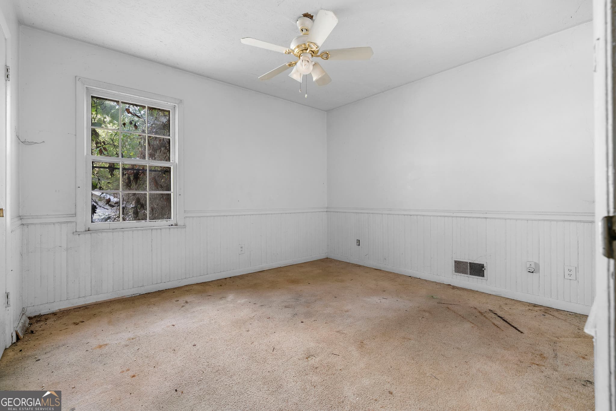 4 bedroom, 3 bathroom, 2,485 sq ft single family residence for sale at 111 Candy Circle, Carrollton, GA 30117 — photo 10