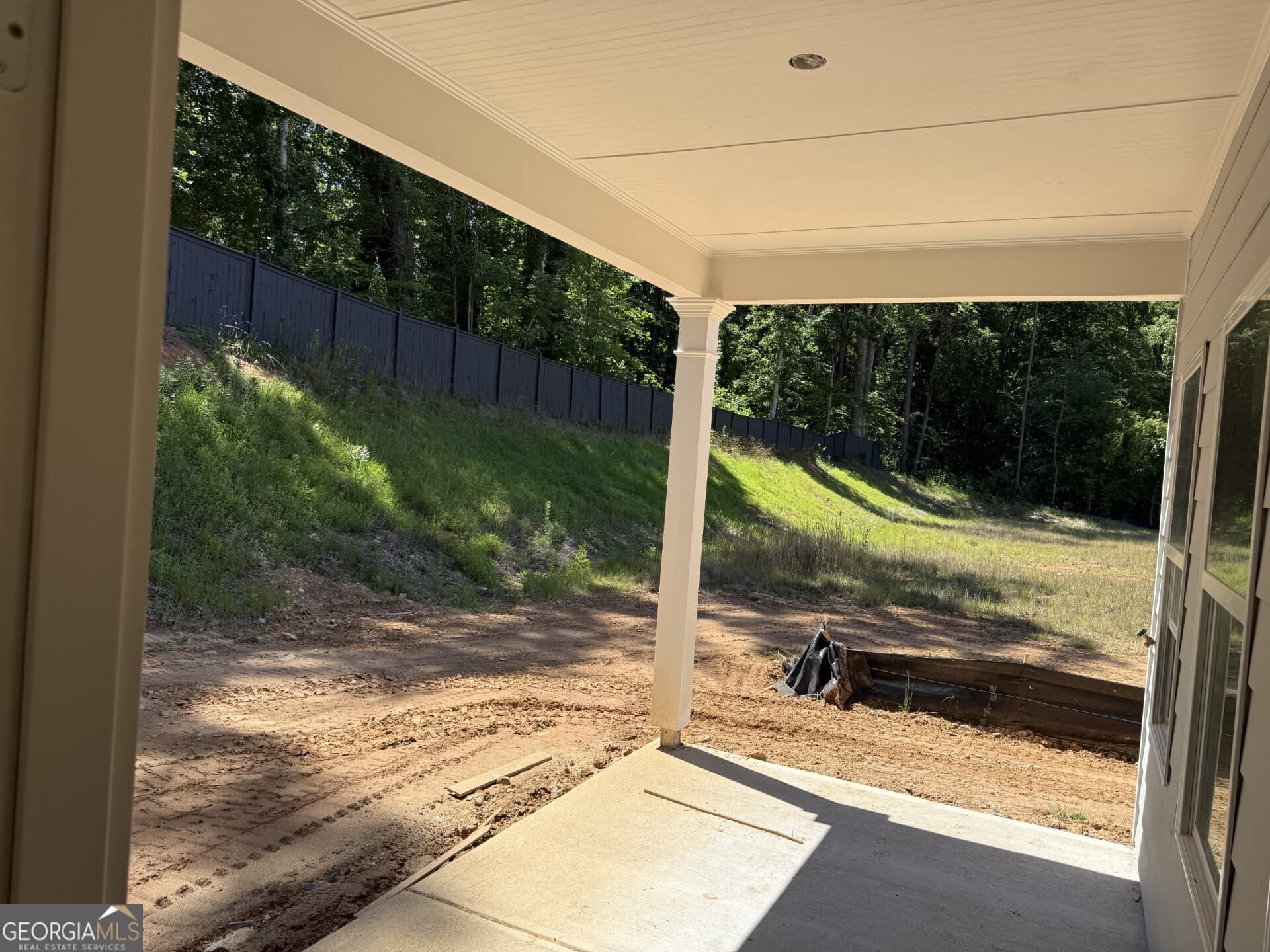4 bedroom, 2.5 bathroom, 1,912 sq ft single family residence for sale at 5915 Titan Lane, Mableton, GA 30126 — photo 7