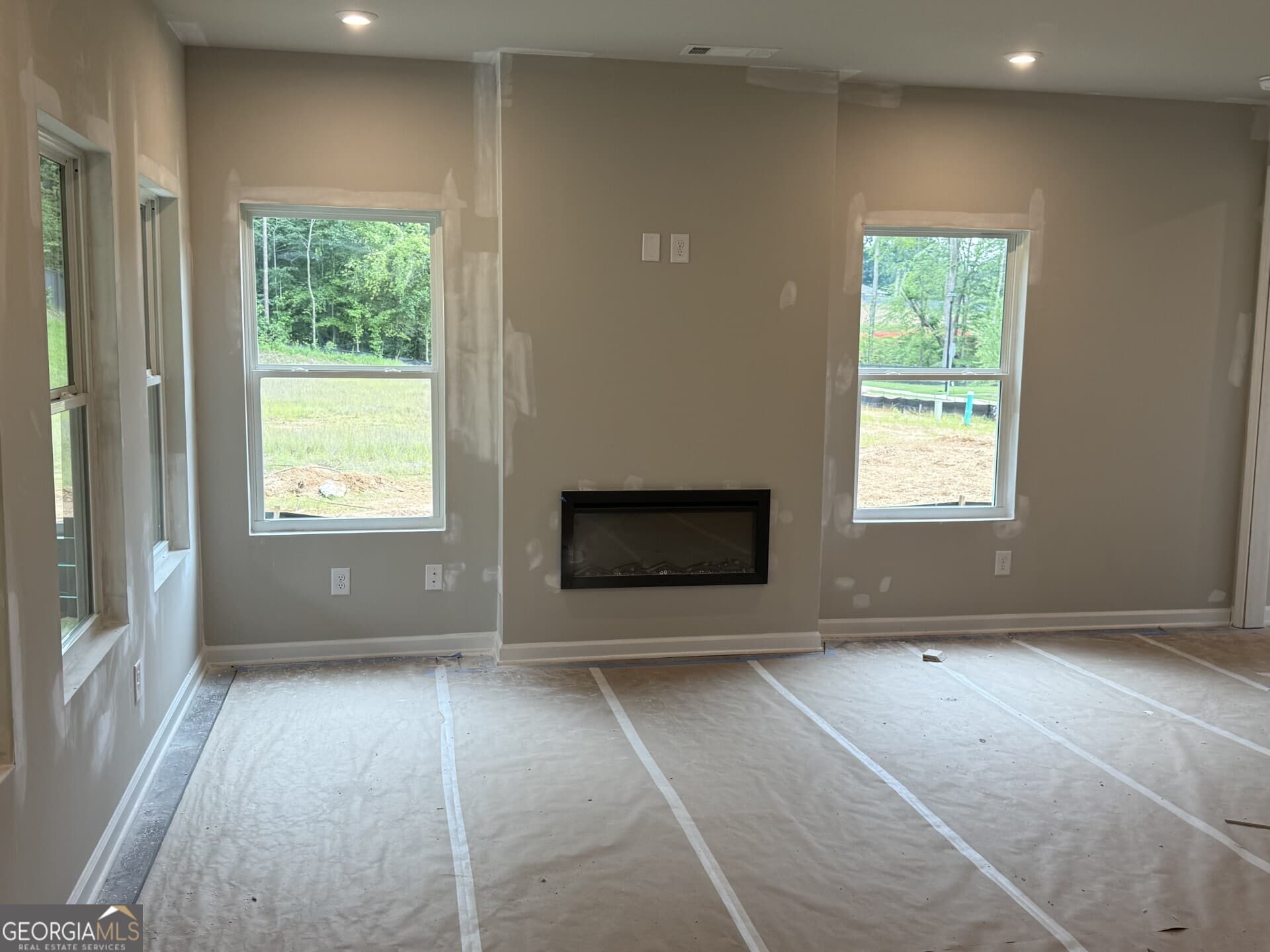 4 bedroom, 2.5 bathroom, 1,912 sq ft single family residence for sale at 5915 Titan Lane, Mableton, GA 30126 — photo 9