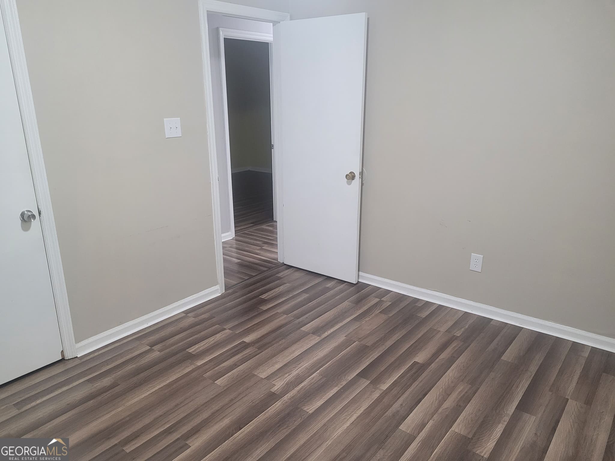 3 bedroom, 1 bathroom, 1,000 sq ft single family residence under contract at 1100 N Reddick Road, Quitman, GA 31643 — photo 6