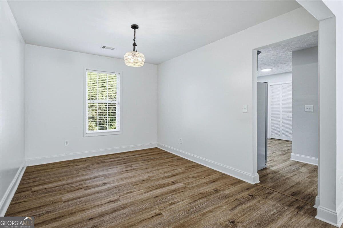 3 bedroom, 2 bathroom, 1,236 sq ft single family residence for sale at 5336 Austell Powder Springs Road, Austell, GA 30106 — photo 8