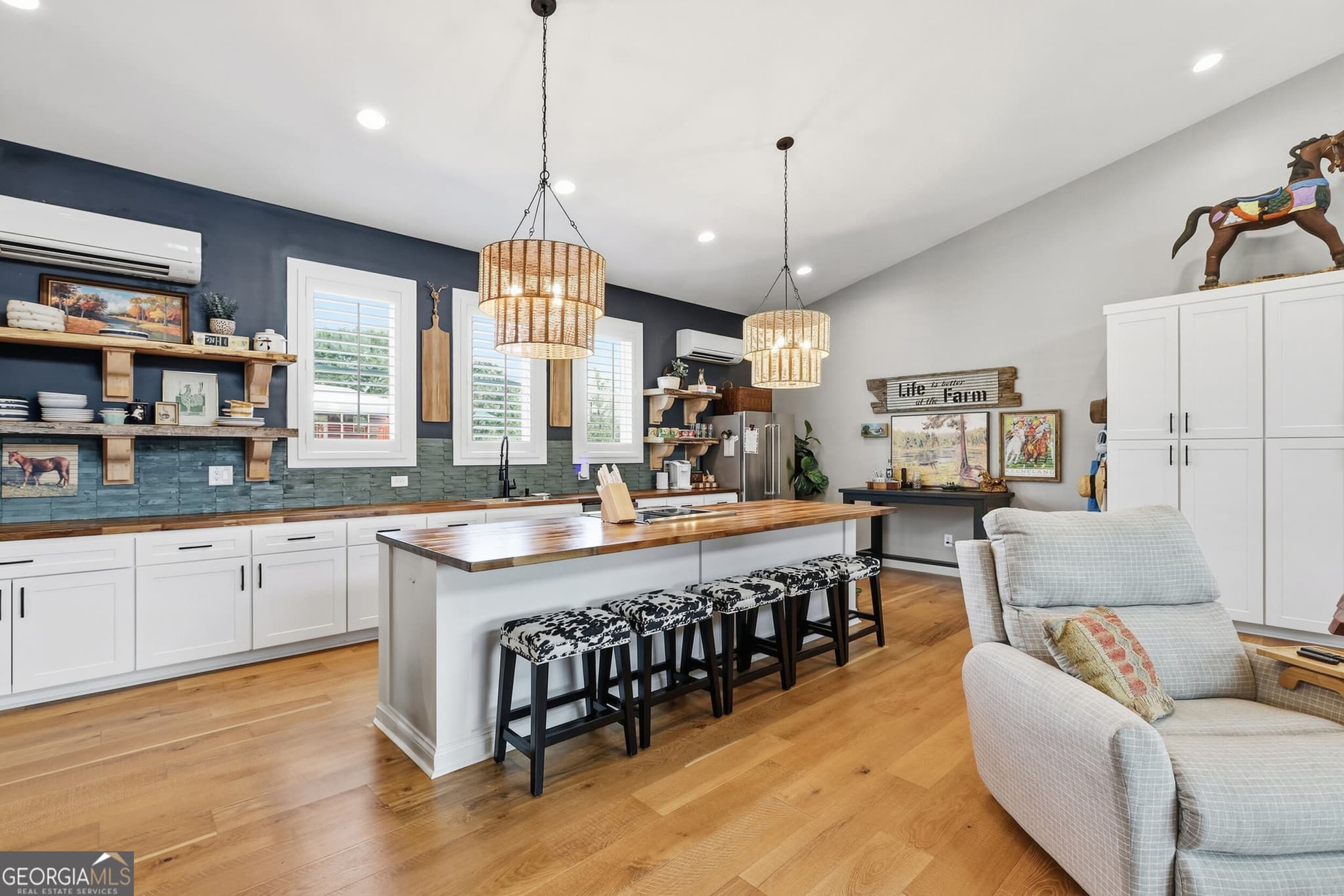 2 bedroom, 2 bathroom, 1,749 sq ft single family residence for sale at 145 Gumlog Grove Road, Lavonia, GA 30553 — photo 8