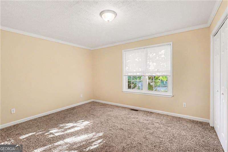 2 bedroom, 2 bathroom townhouse for sale at 150 Oak Circle, Stockbridge, GA 30281 — photo 10