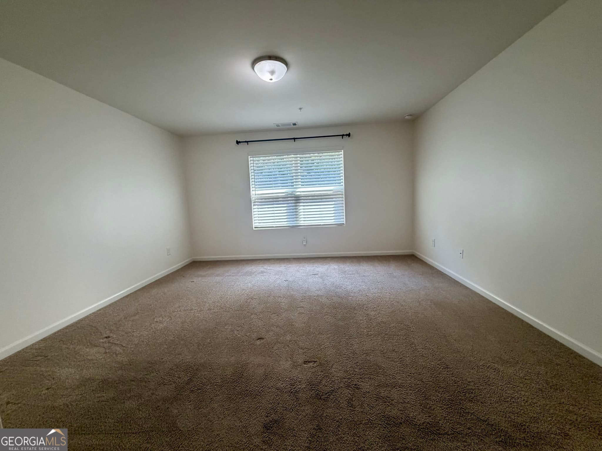 2 bedroom, 2.5 bathroom, 1,589 sq ft condominium for rent at 1913 Millstream Hollow, Conyers, GA 30012 for $1,900 a month — photo 6