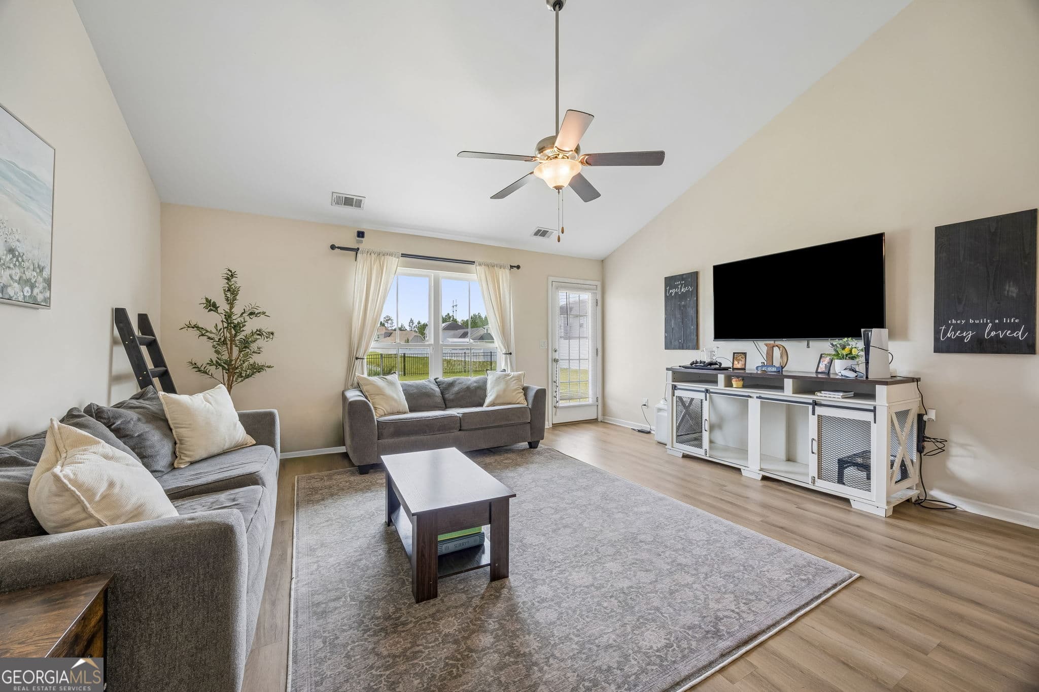 3 bedroom, 2 bathroom, 1,560 sq ft single family residence for sale at 257 Daniel Trent Way, Kingsland, GA 31548 — photo 6