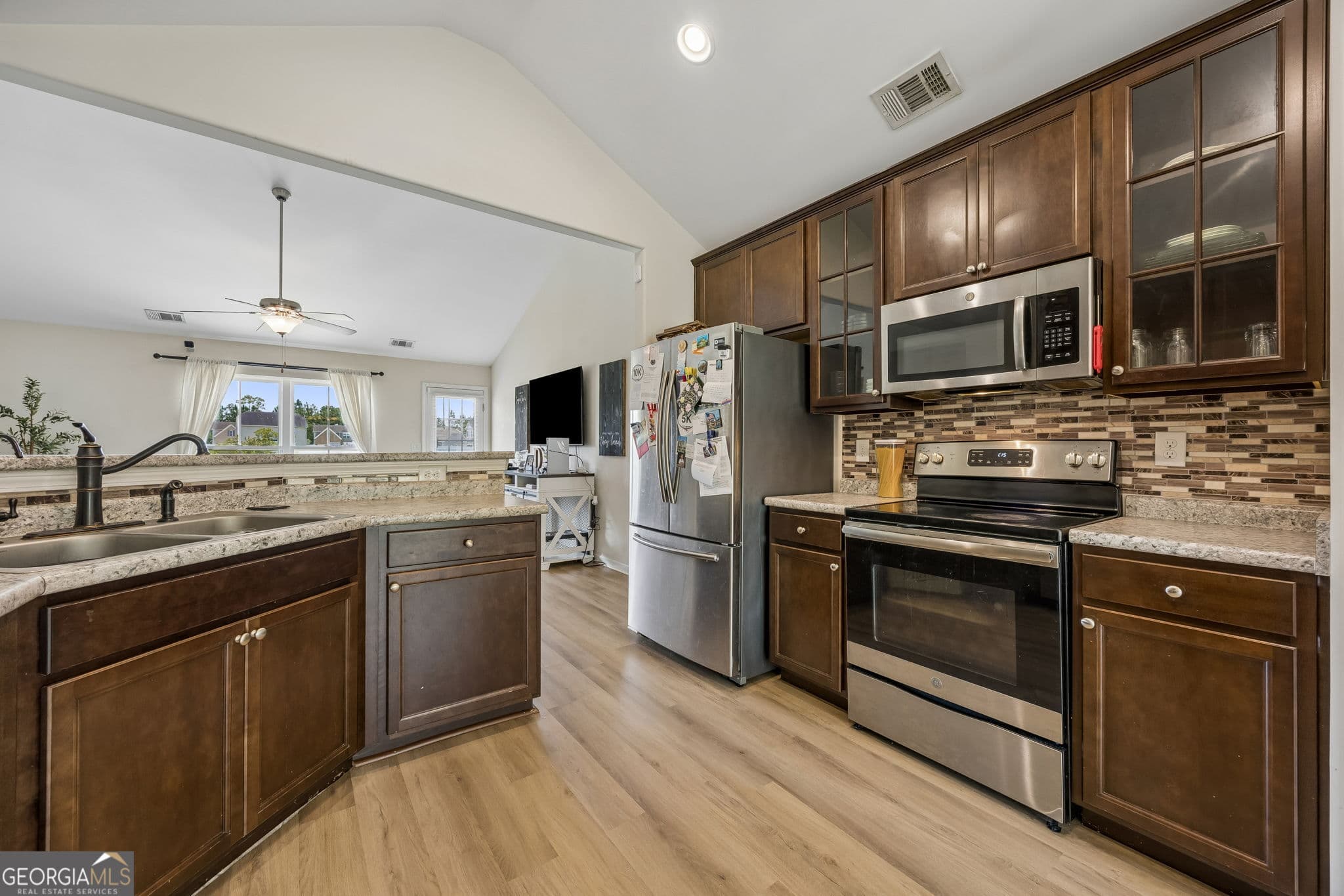 3 bedroom, 2 bathroom, 1,560 sq ft single family residence for sale at 257 Daniel Trent Way, Kingsland, GA 31548 — photo 10