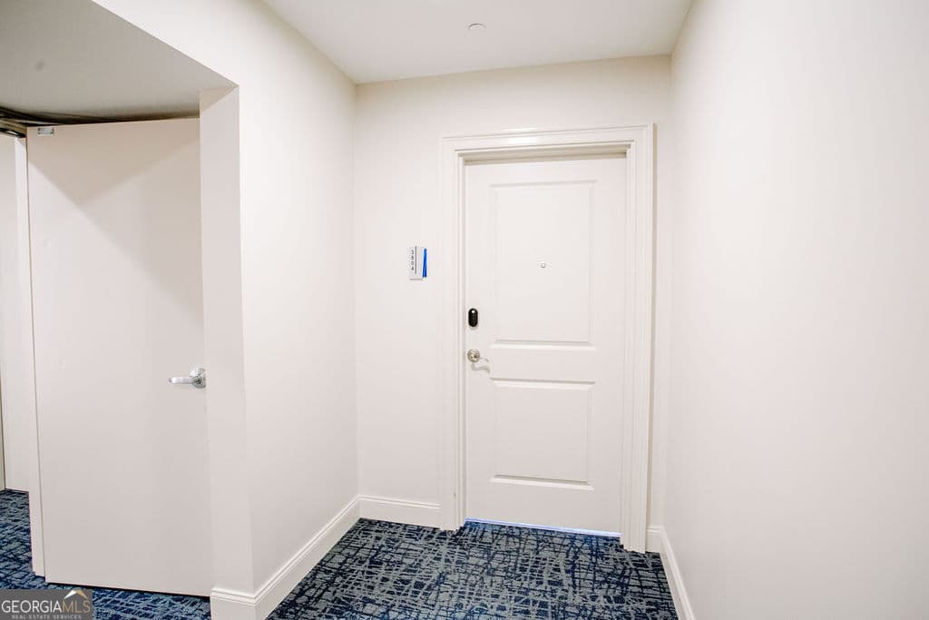3 bedroom, 3 bathroom, 2,091 sq ft condominium for sale at 270 17th Street 3804, Atlanta, GA 30363 — photo 6