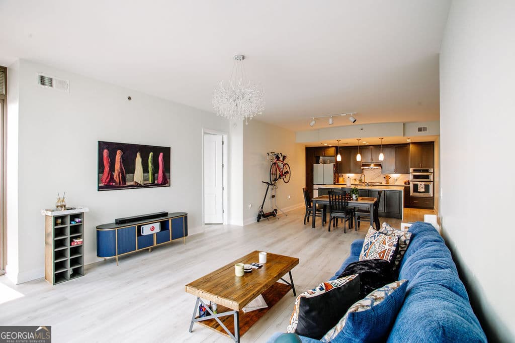 3 bedroom, 3 bathroom, 2,091 sq ft condominium for sale at 270 17th Street 3804, Atlanta, GA 30363 — photo 10