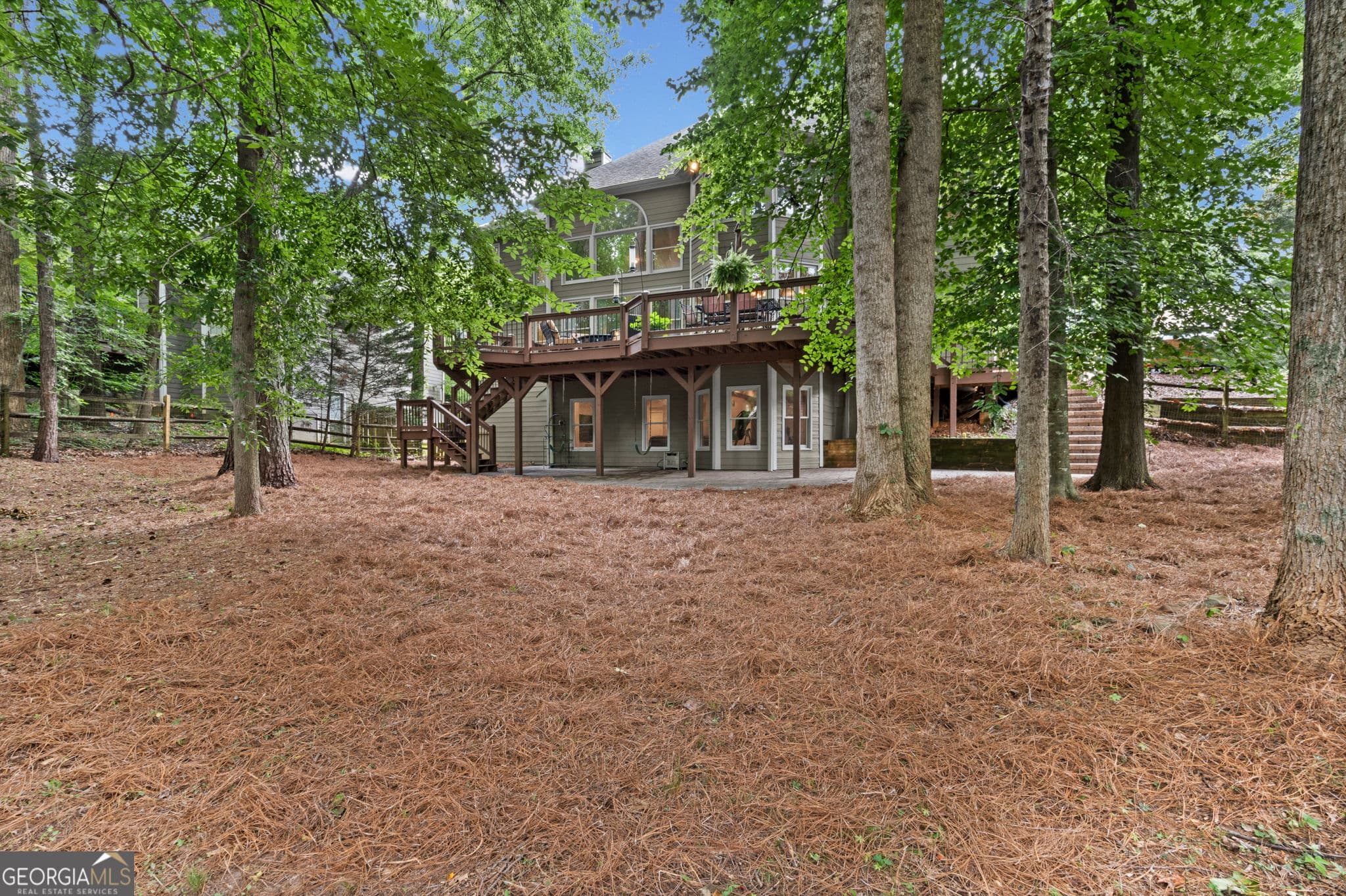 5 bedroom, 4 bathroom, 4,126 sq ft single family residence for sale at 10565 Cauley Creek Drive, Johns Creek, GA 30097 — photo 5