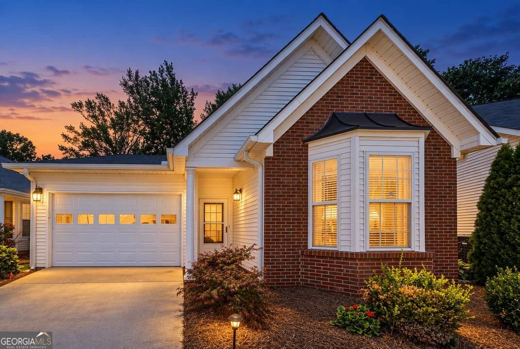 2 bedroom, 2 bathroom, 1,585 sq ft single family residence for sale at 310 Singing Brook Lane, Mcdonough, GA 30253 — photo 1 of 47