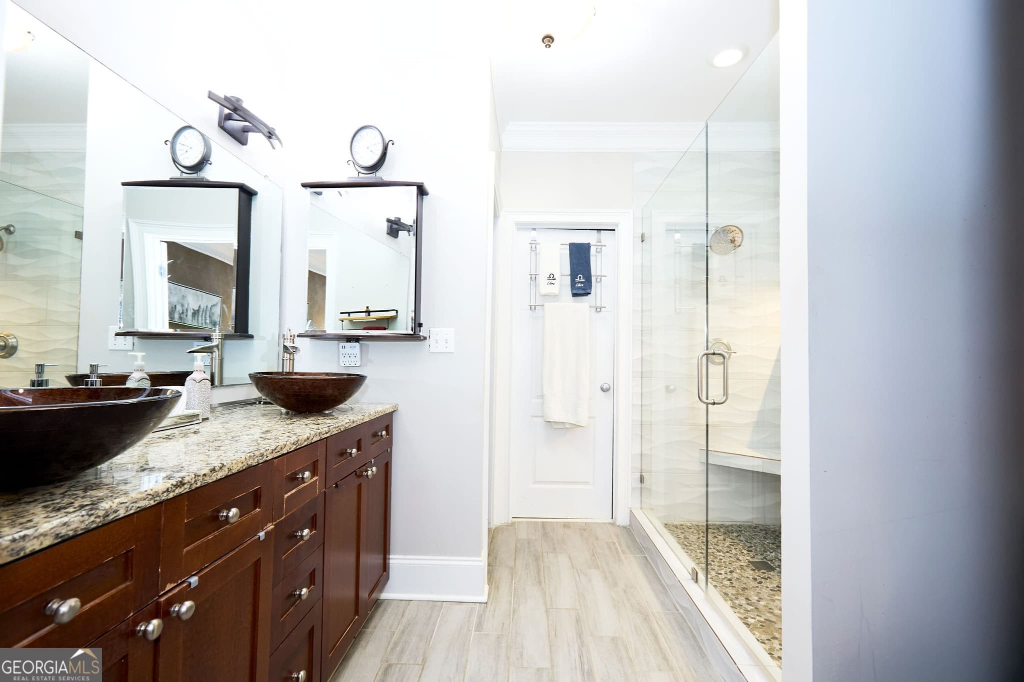 3 bedroom, 3.5 bathroom, 2,066 sq ft townhouse for sale at 1622 Mosaic Way, Smyrna, GA 30080 — photo 5