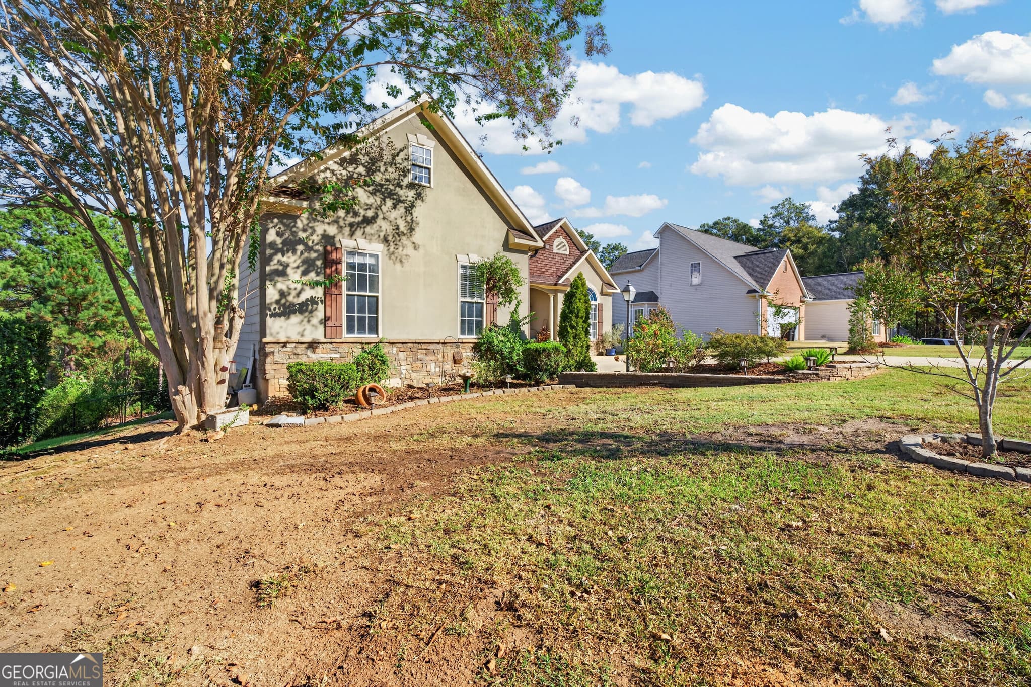 3 bedroom, 2 bathroom, 1,833 sq ft single family residence for sale at 148 Masters Cove, Macon, GA 31211 — photo 2