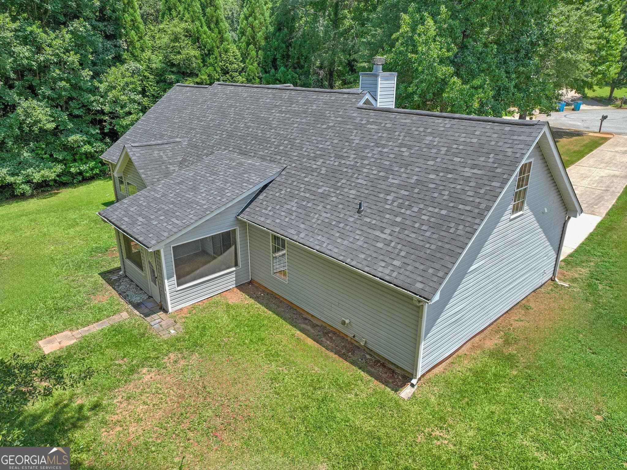 3 bedroom, 2 bathroom, 1,669 sq ft single family residence for sale at 169 Meadow View Drive, Jackson, GA 30233 — photo 10