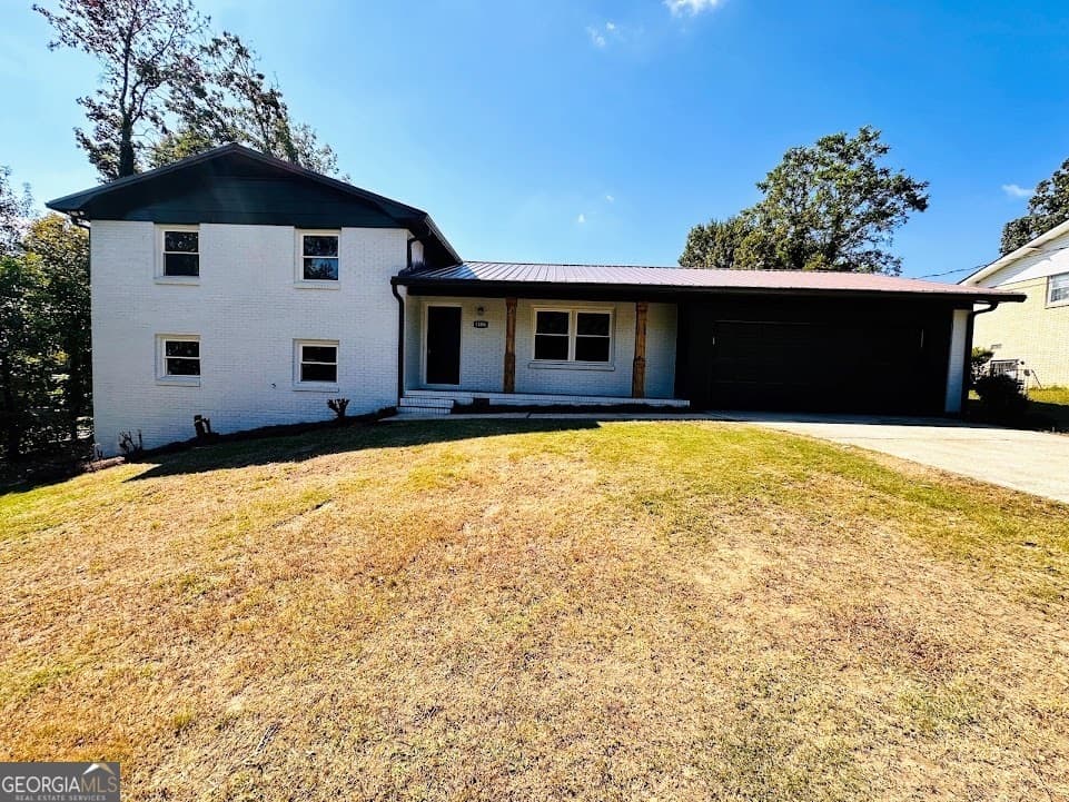 4 bedroom, 2 bathroom, 2,142 sq ft single family residence sold at 1106 9th Avenue 17,18, Jacksonville, AL 36265