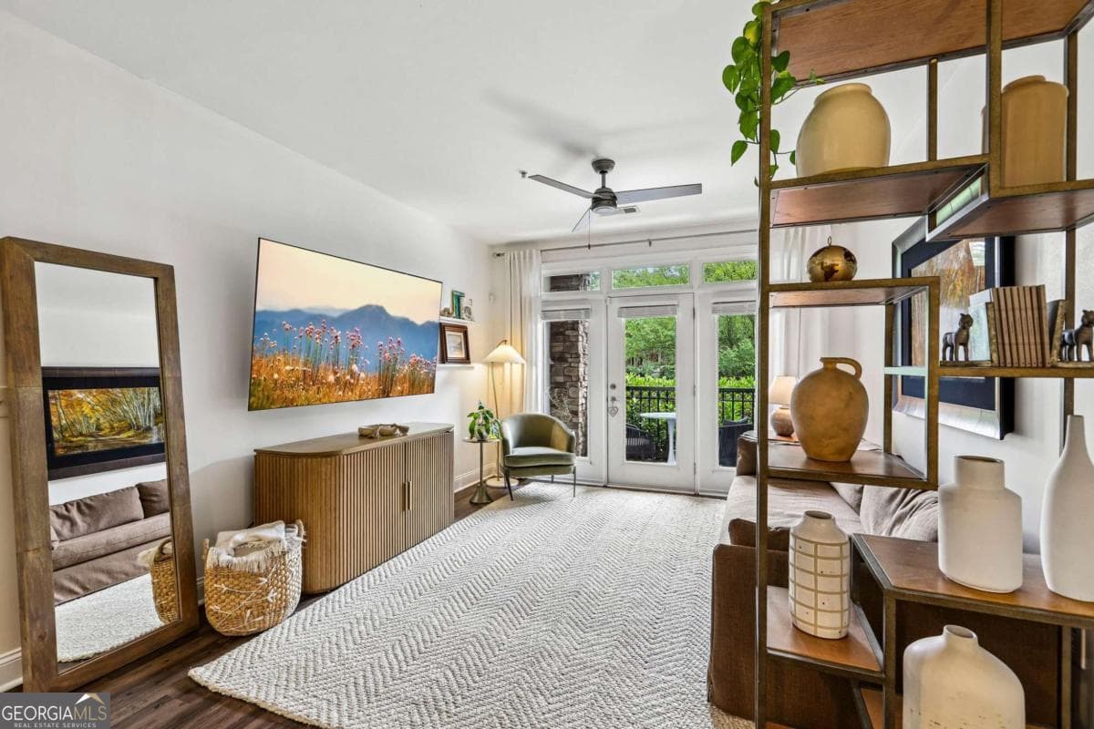 1 bedroom, 1 bathroom, 732 sq ft condominium for sale at 840 United Avenue 106, Atlanta, GA 30312 — photo 3