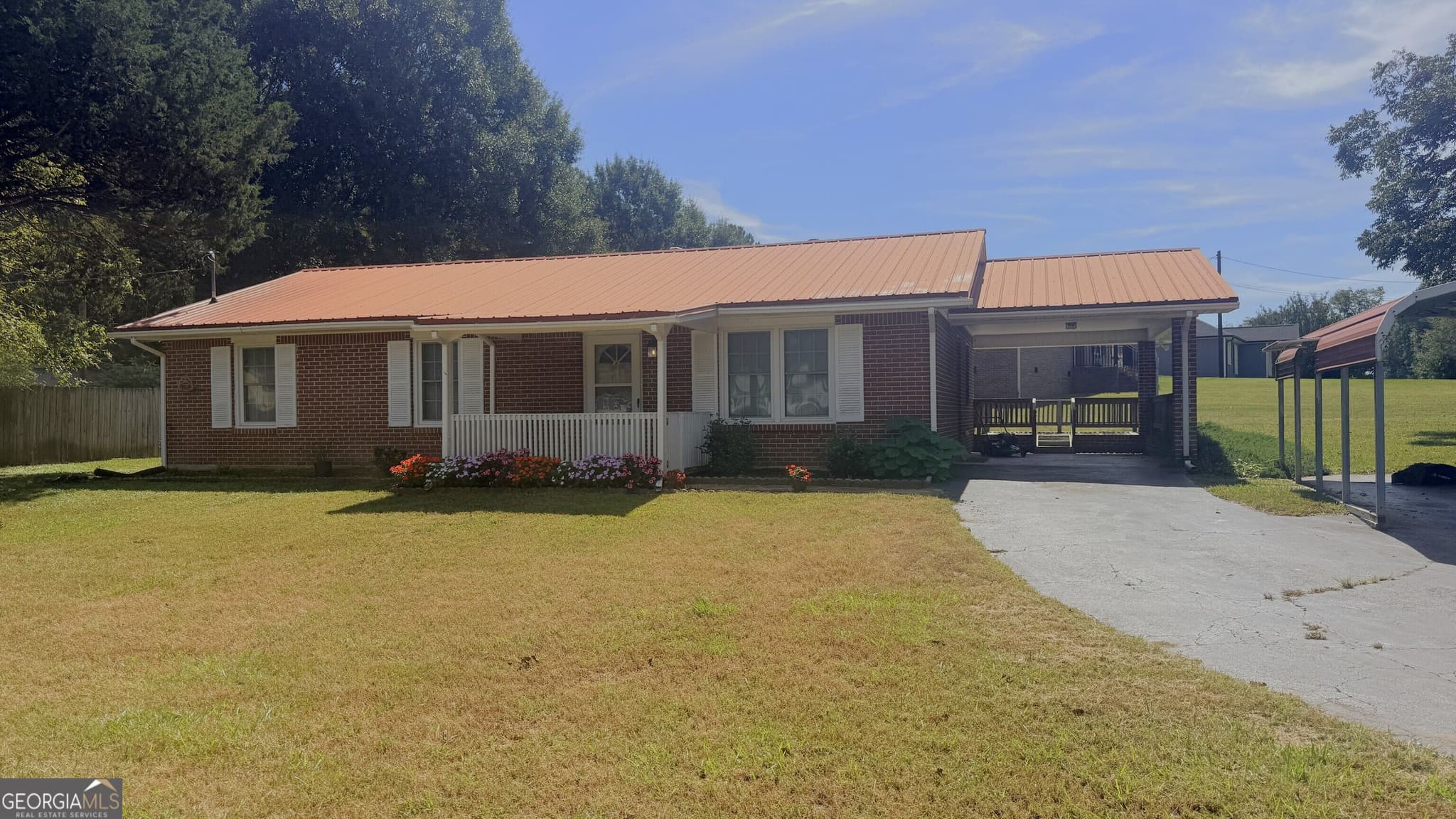 3 bedroom, 1 bathroom, 1,260 sq ft single family residence for rent at 611 Mitchell Avenue, Bowdon, GA 30108 for $1,499 a month — photo 1 of 13