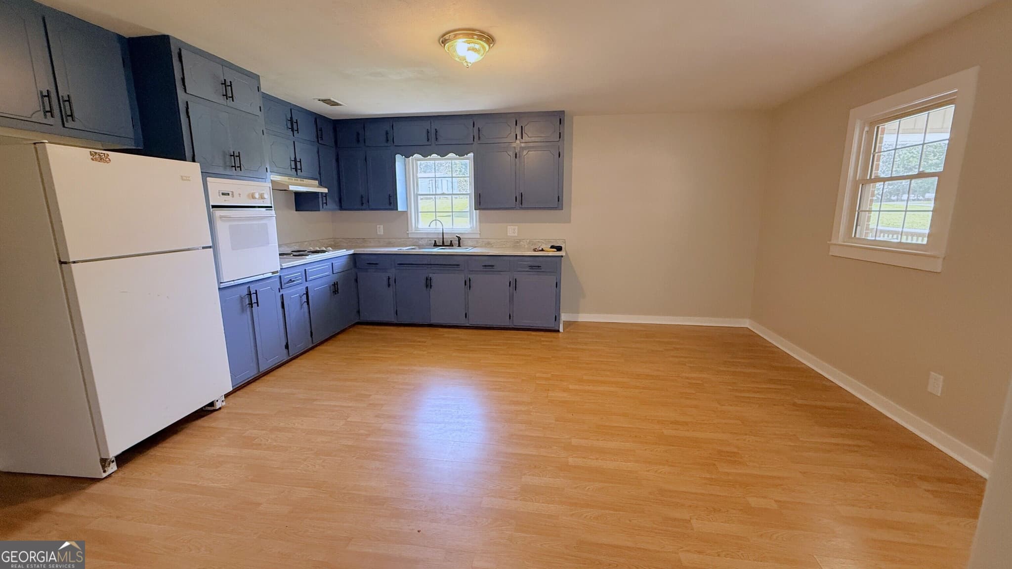 3 bedroom, 1 bathroom, 1,260 sq ft single family residence for rent at 611 Mitchell Avenue, Bowdon, GA 30108 for $1,499 a month — photo 4