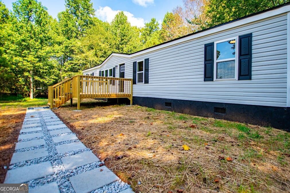 4 bedroom, 2 bathroom, 1,440 sq ft single family residence for sale at 61 Crest Road, Carrollton, GA 30116 — photo 3