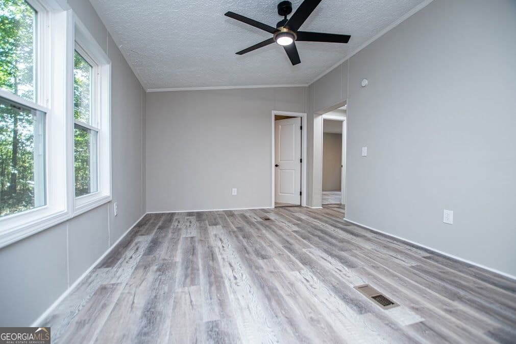 4 bedroom, 2 bathroom, 1,440 sq ft single family residence for sale at 61 Crest Road, Carrollton, GA 30116 — photo 9