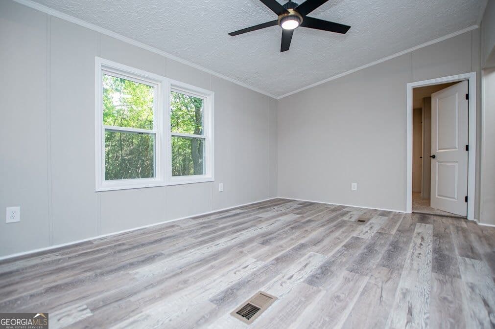 4 bedroom, 2 bathroom, 1,440 sq ft single family residence for sale at 61 Crest Road, Carrollton, GA 30116 — photo 10
